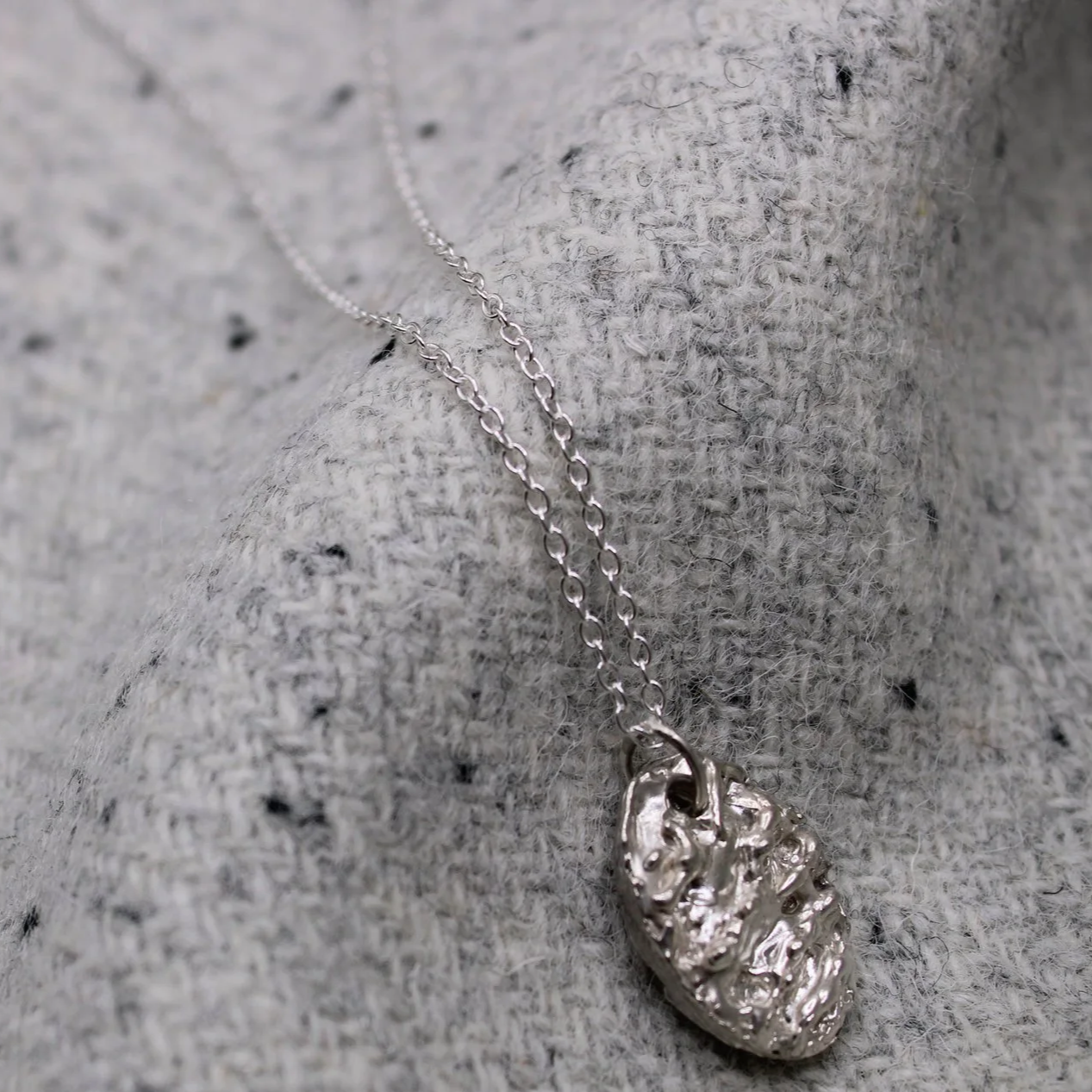 Mangestra Necklace