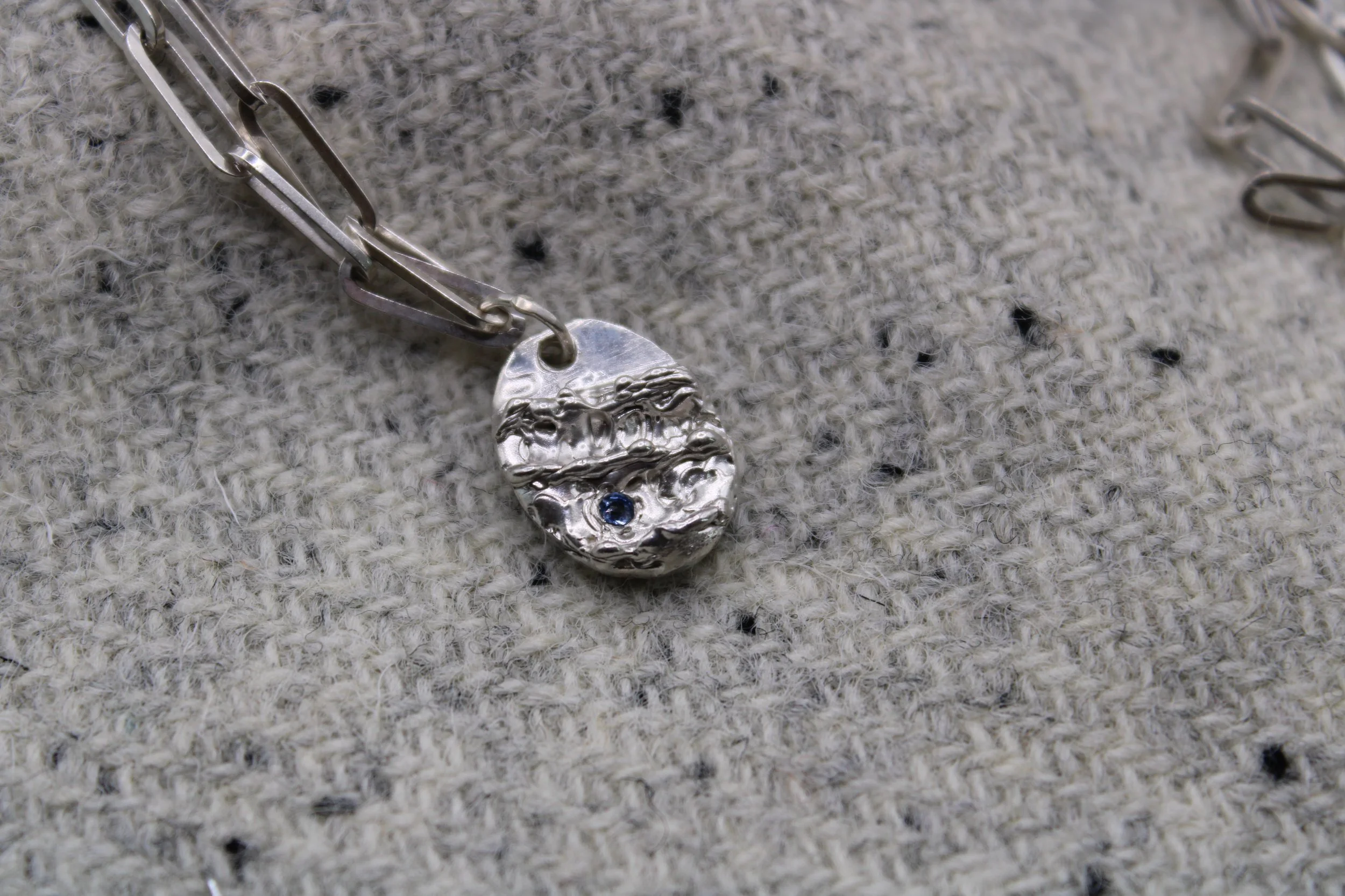 Cliff Necklace