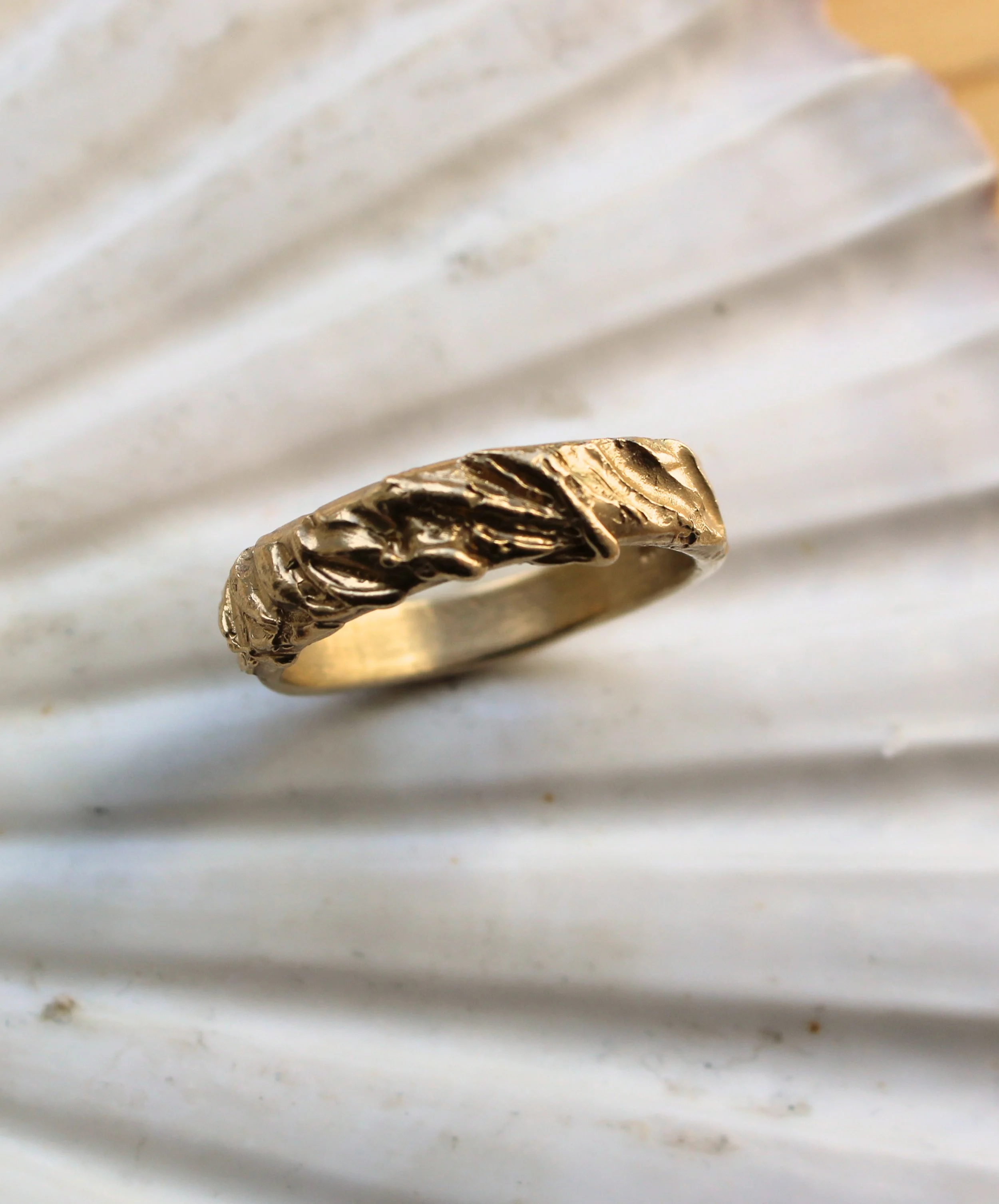 24_04 Atlantic Carved Ring Gold 1.jpg