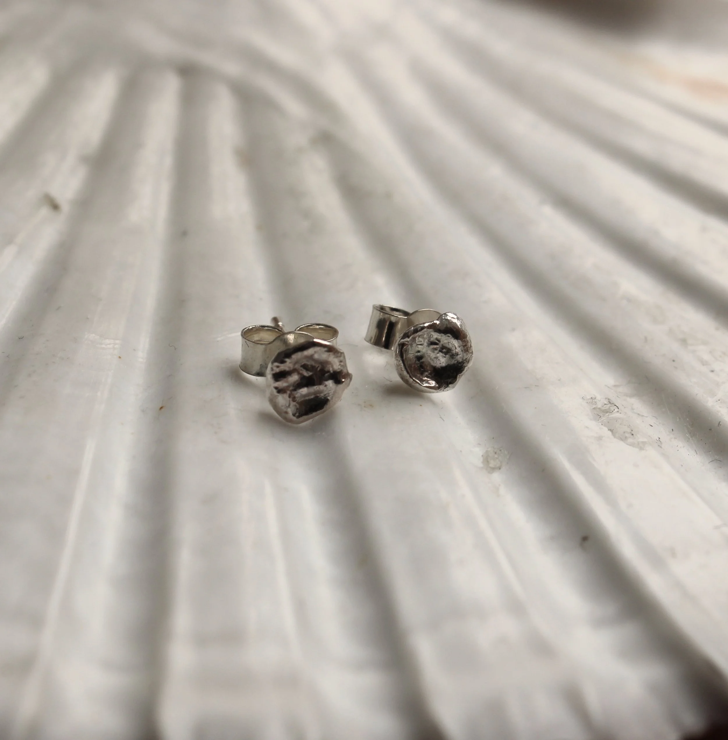 17_04 water drop studs 16 .jpg