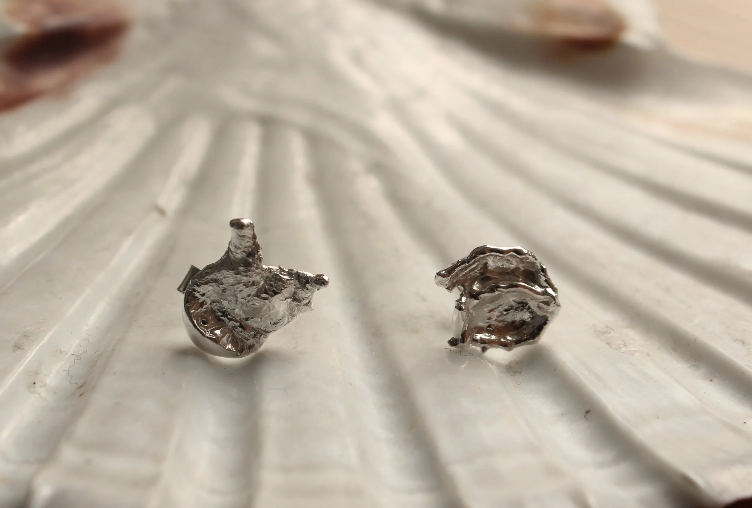 17_04 water drop studs 20 .jpg