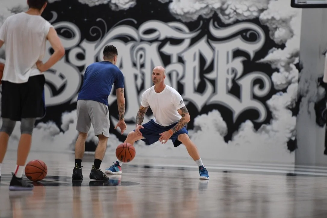 General 3 — Bro’s To Go