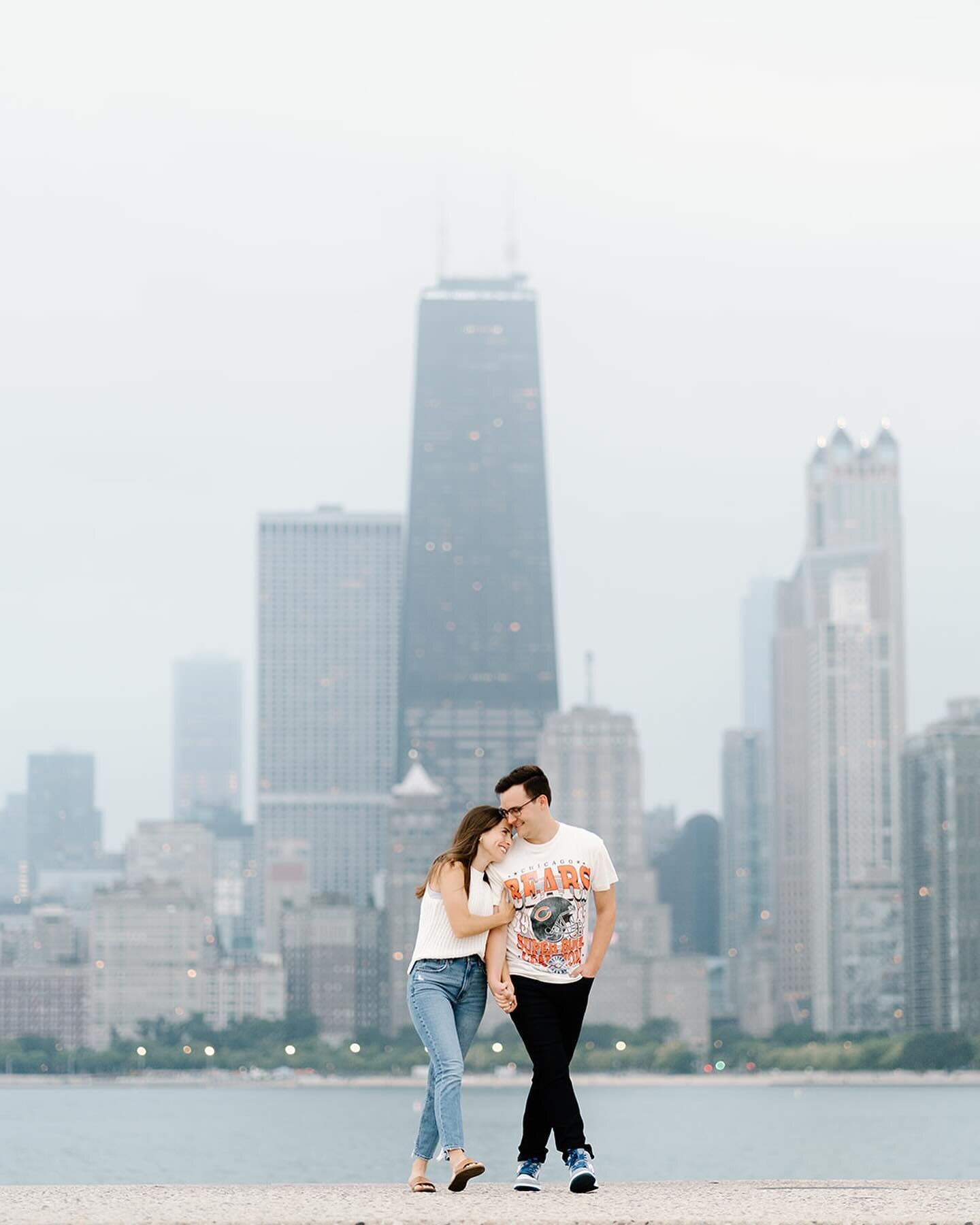 Libby &amp; Mike&rsquo;s hazy, gorgeous engagement session at North Ave 💜
#chicagoweddingphotographer