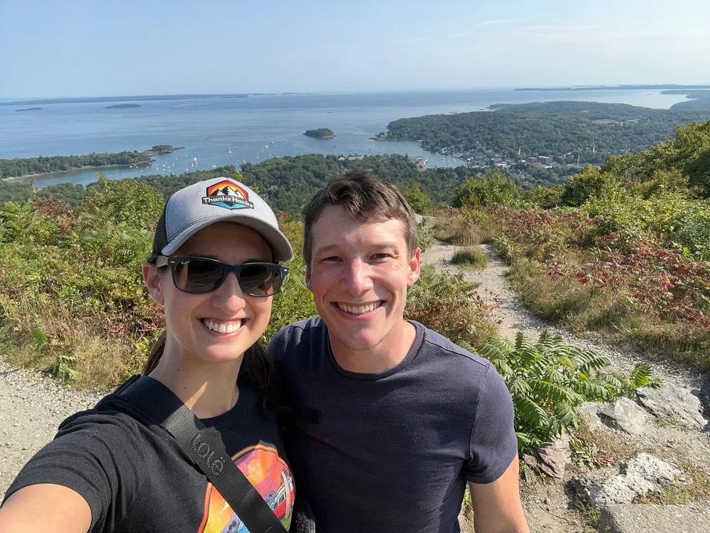 We love love love discovering these less popular coastal towns of Maine ☺️ Here&rsquo;s one you can add to your future travels!

Camden, Maine 💎

Known as the &ldquo;Jewel of the Maine Coast&rdquo; for its stunning scenery and charming downtown.

🌲