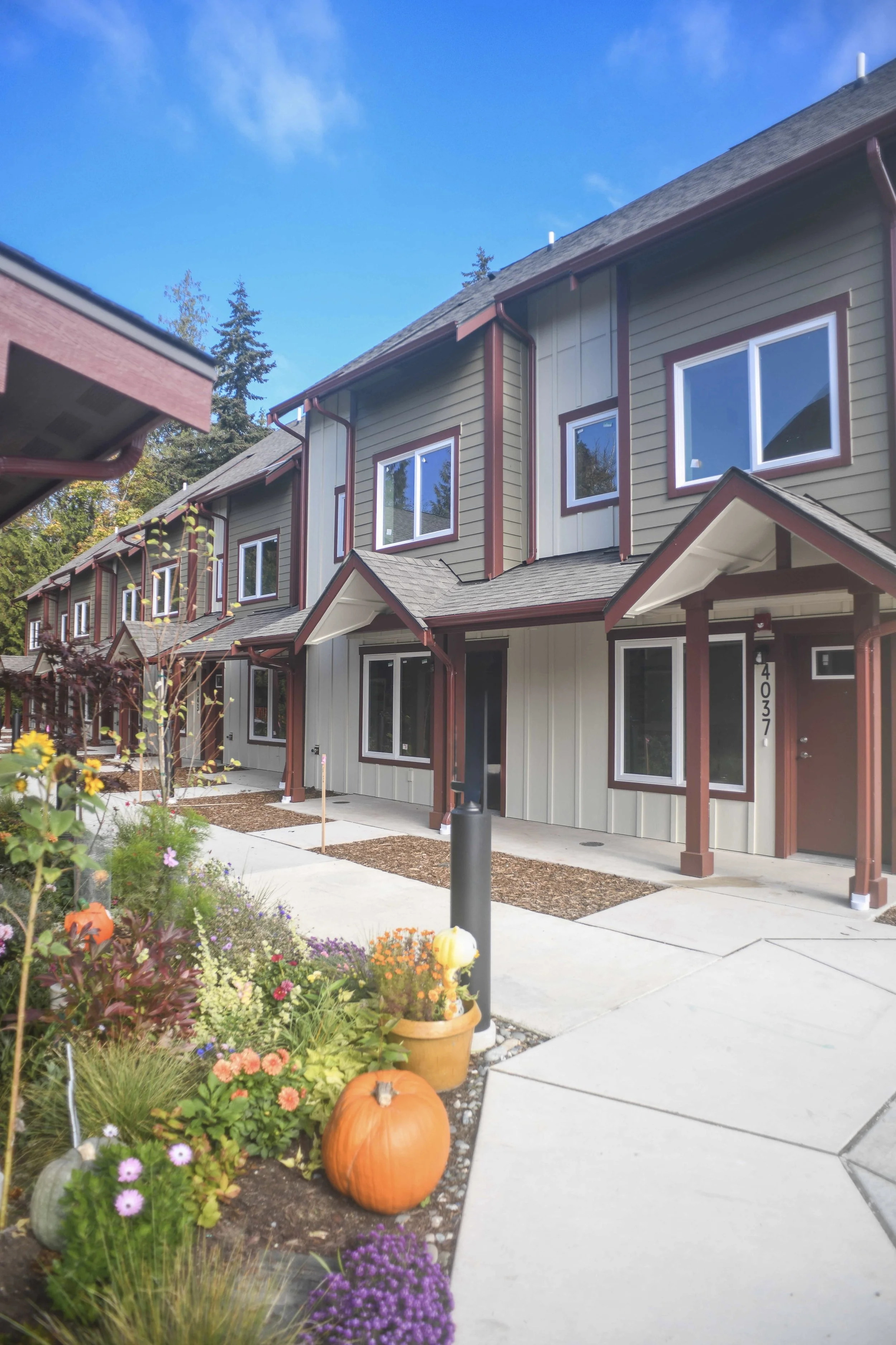 Telegraph Townhomes 1D southern-most unit view.
