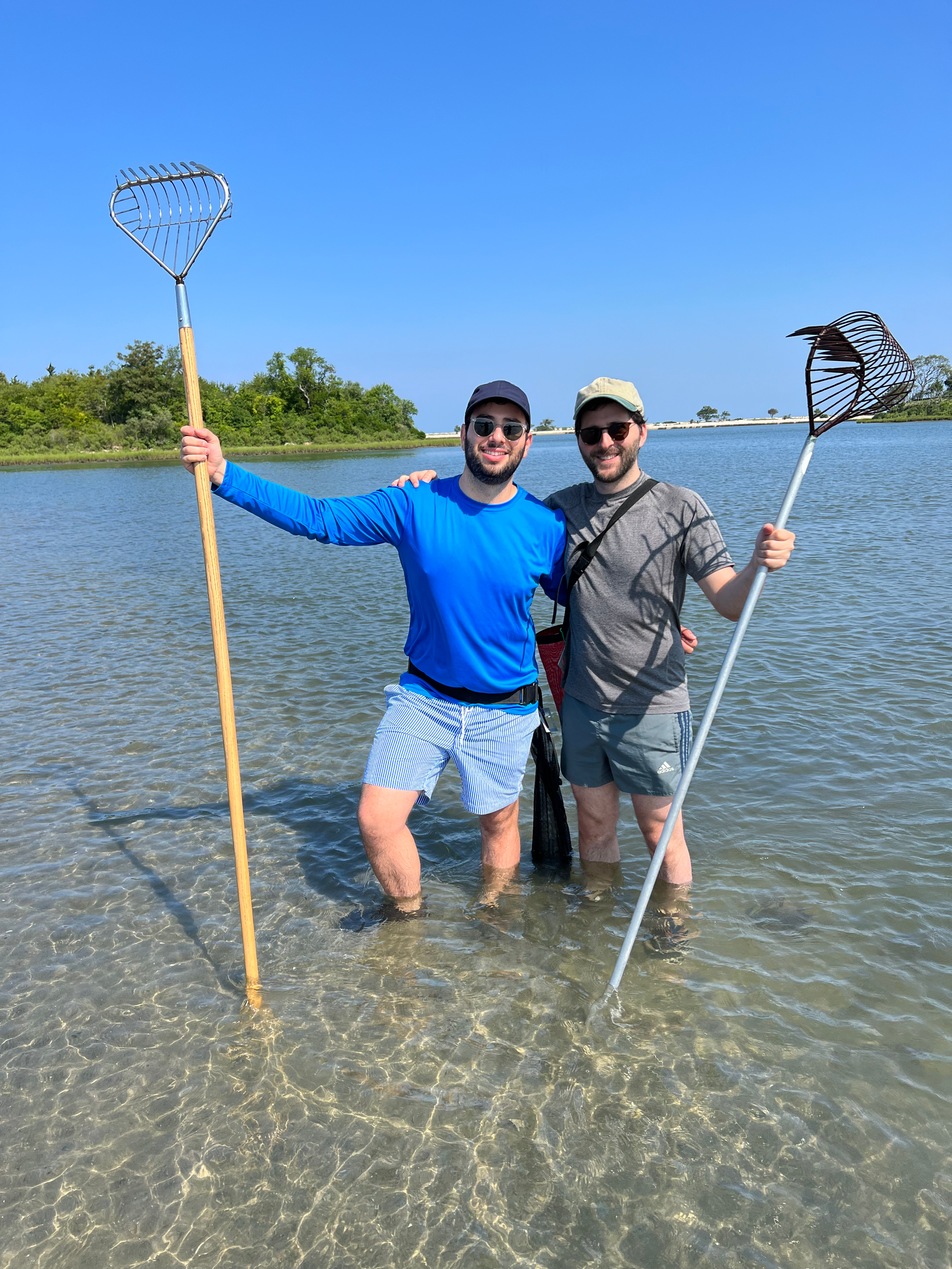 Clamming with the Janes