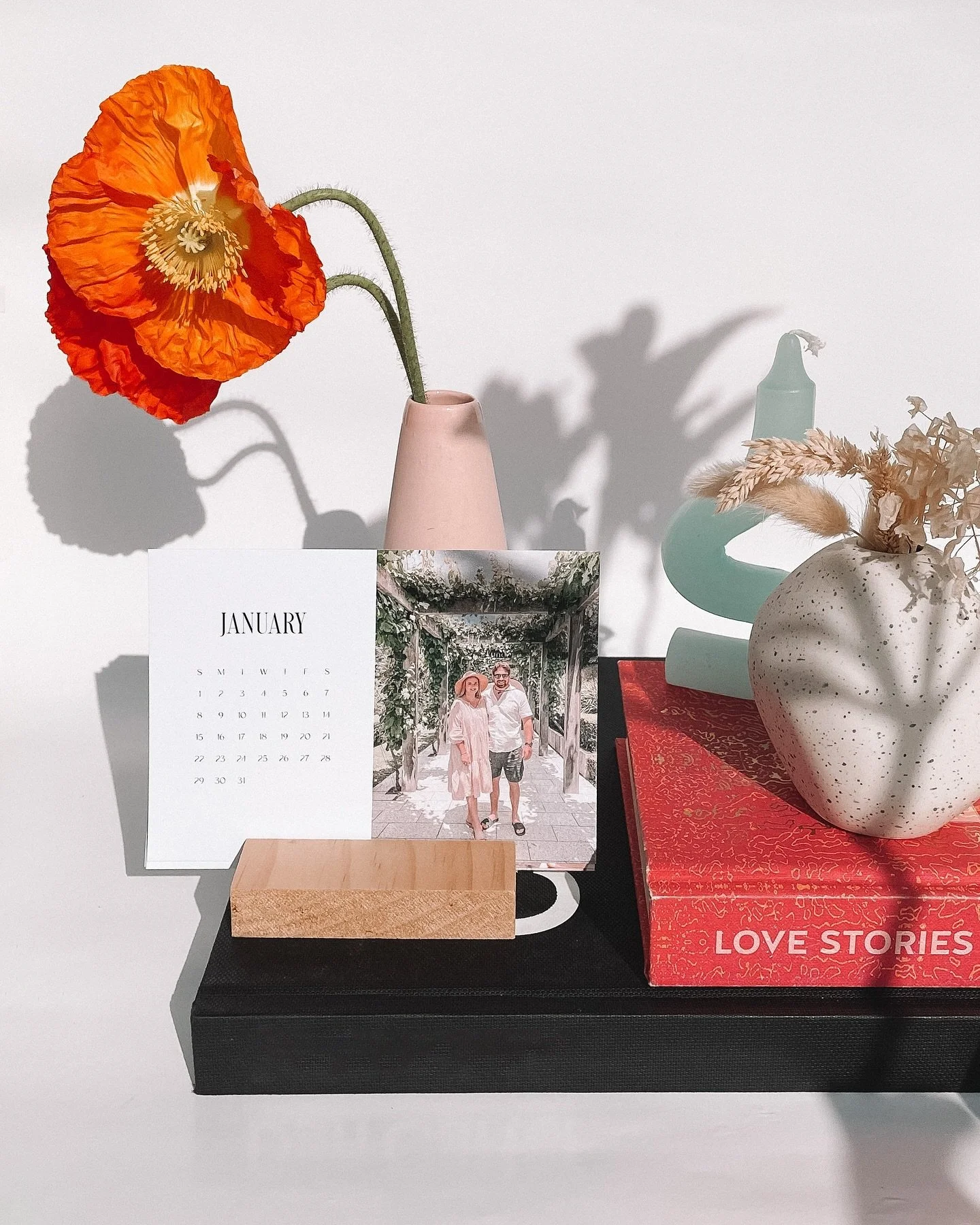 This year, I&rsquo;m excited to add a little extra touch to our custom photo desk calendars&mdash;you can now choose the font that fits your style!

Customise each calendar with your photos, perfect for yourself or as a meaningful gift 💌 

Which fon