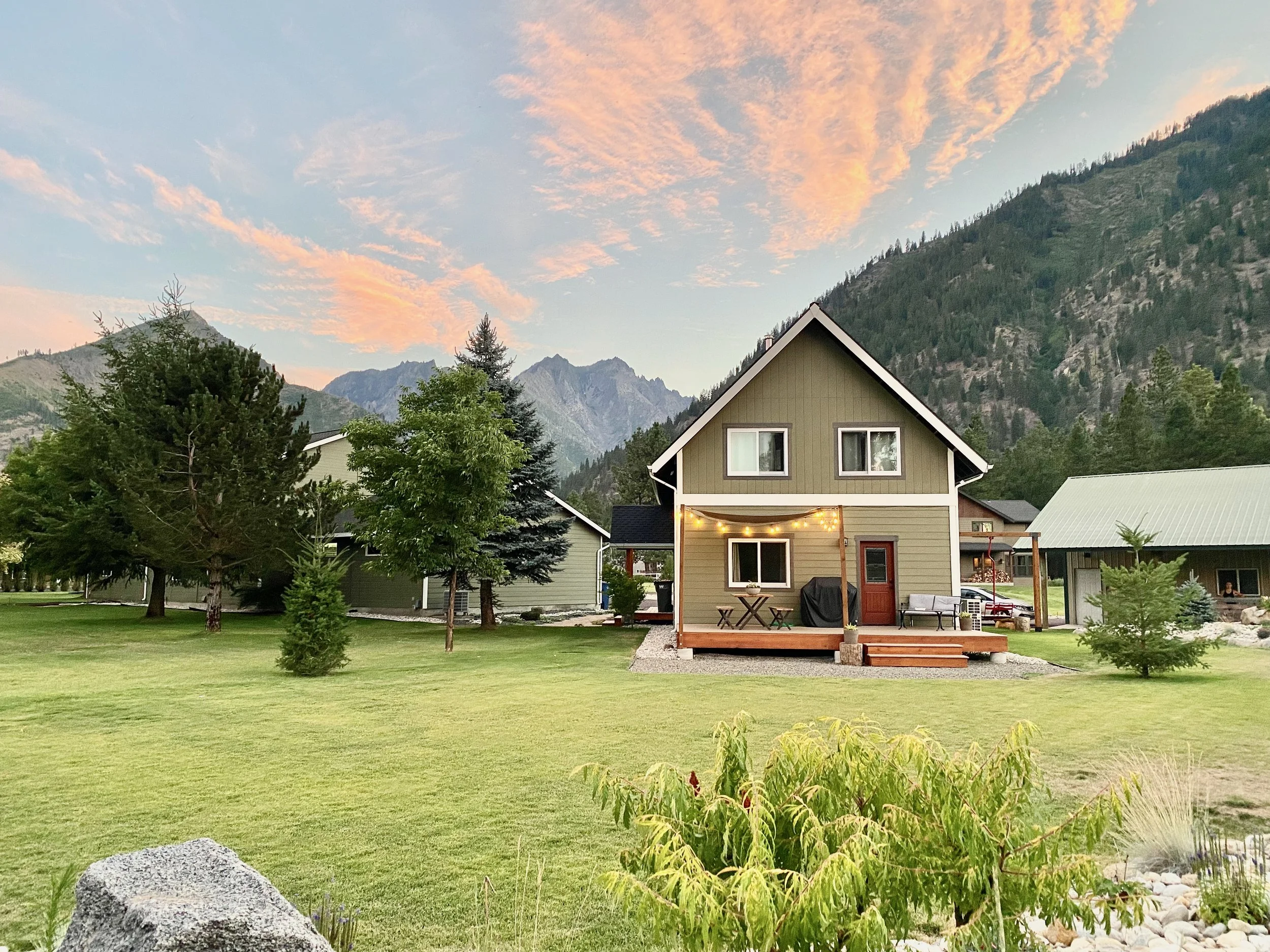Leavenworth Guest House — The Cascade Chalet