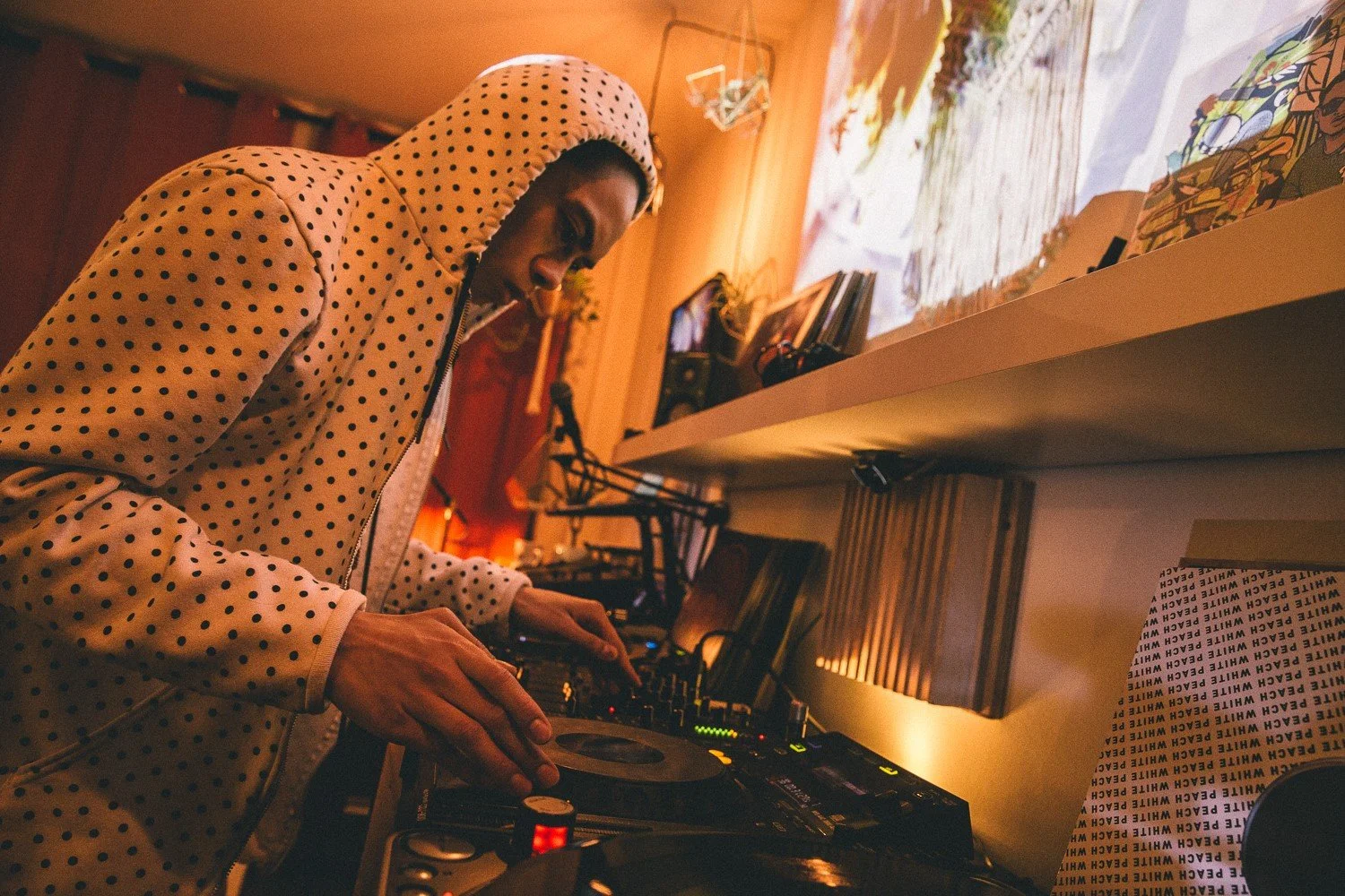 DJ Omnei.jpg