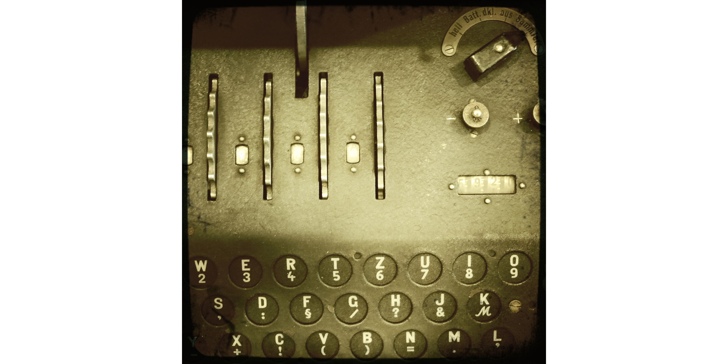 Enigma G - 3.jpg