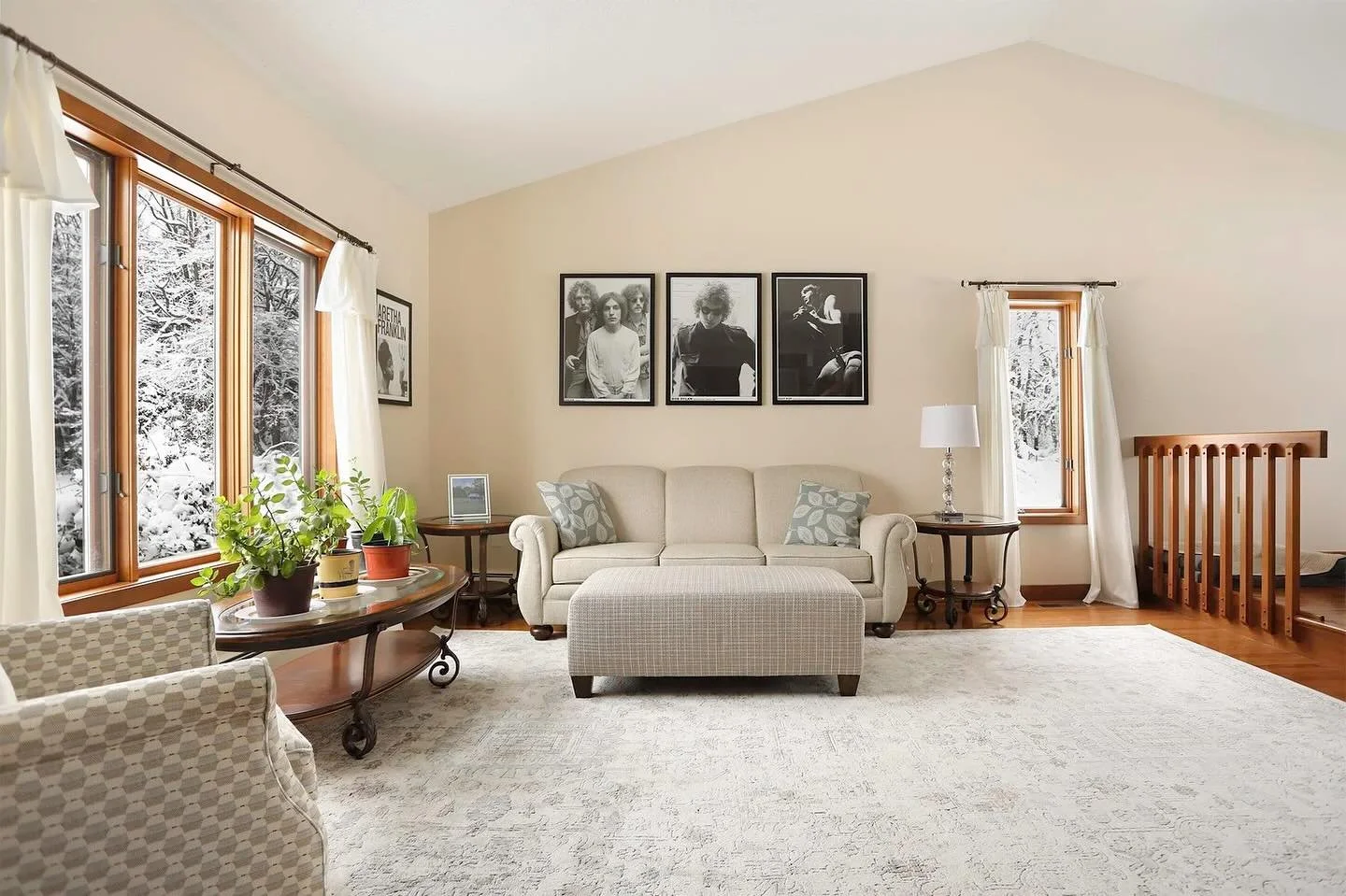 Good Morning Friends! Get your listing ready for holiday season! Our real estate photography services include:

📸 High-resolution interior &amp; exterior images
📐 Optional floor plans &amp; detail shots
🔑 Perfect for realtors, home sellers, Airbnb