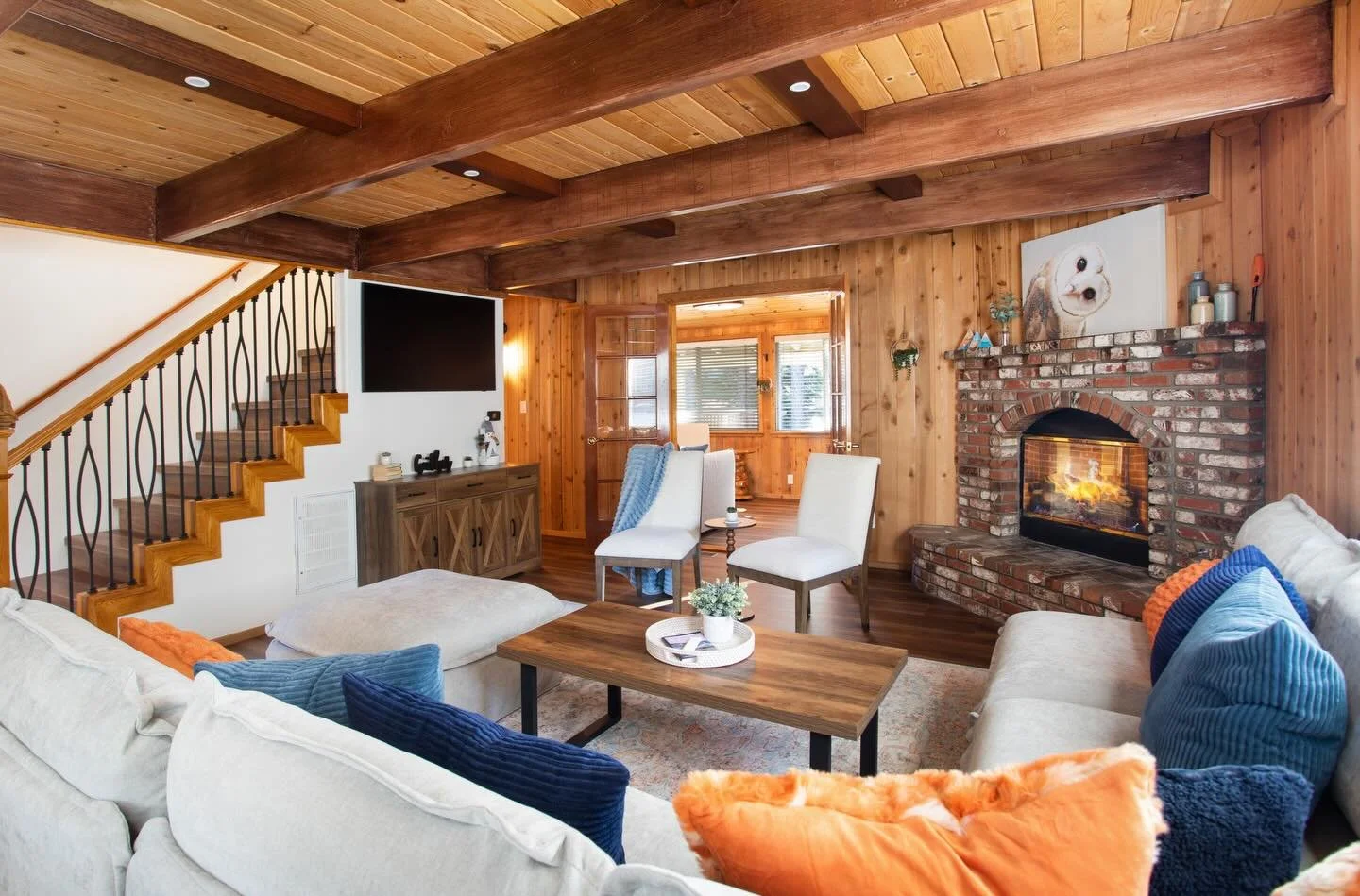 The kind of living room that makes you cancel your plans and curl up on the big cozy couch with your favorite people. Captured at this beautiful 3 bedroom, 2 bathroom short-term rental in Big Bear Lake. 🦉 

#BigBearLake #BigBearCabin #BigBearVacatio