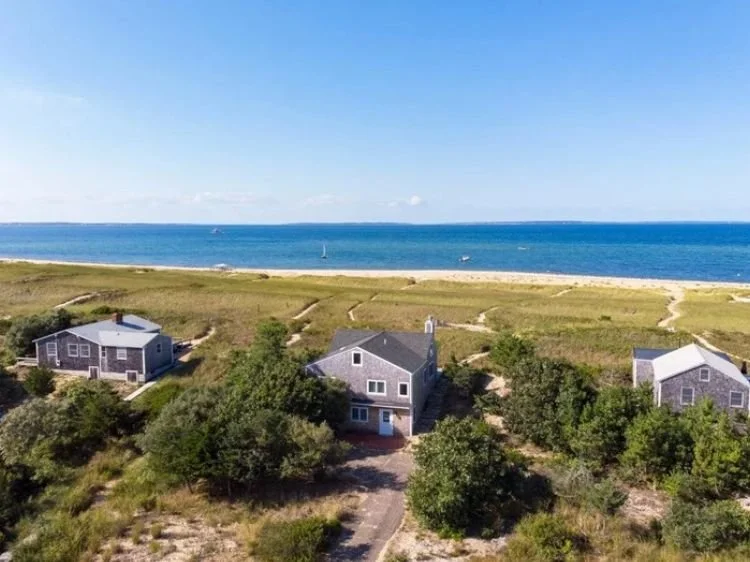 Color photo of homes in Aquinnah, Martha's Vineyard, dog fish Bar.