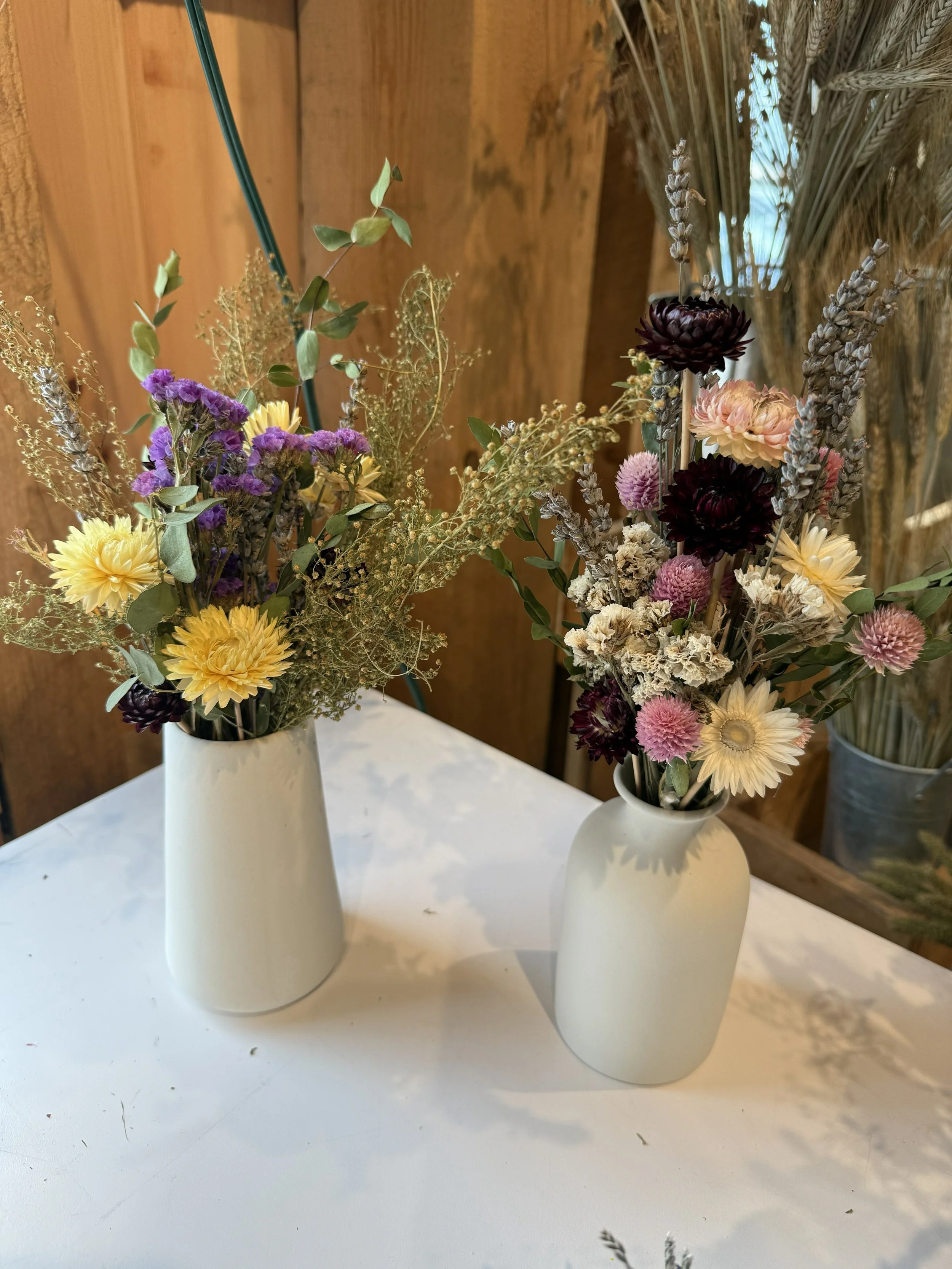 vase dried medium.jpg