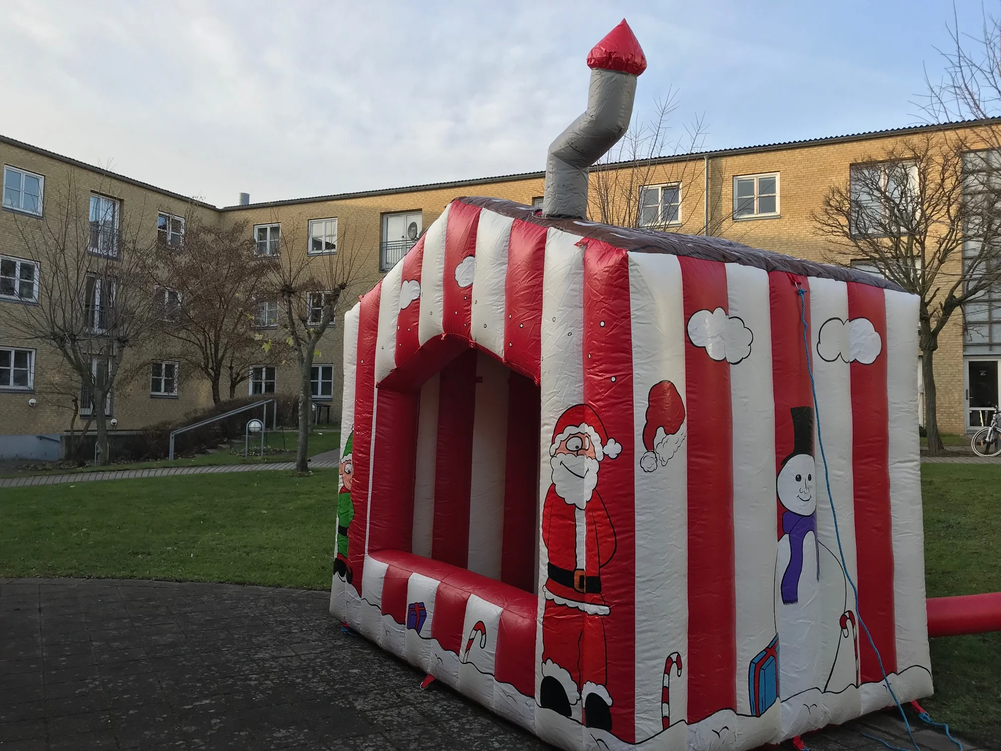 Oppustelige julehuse