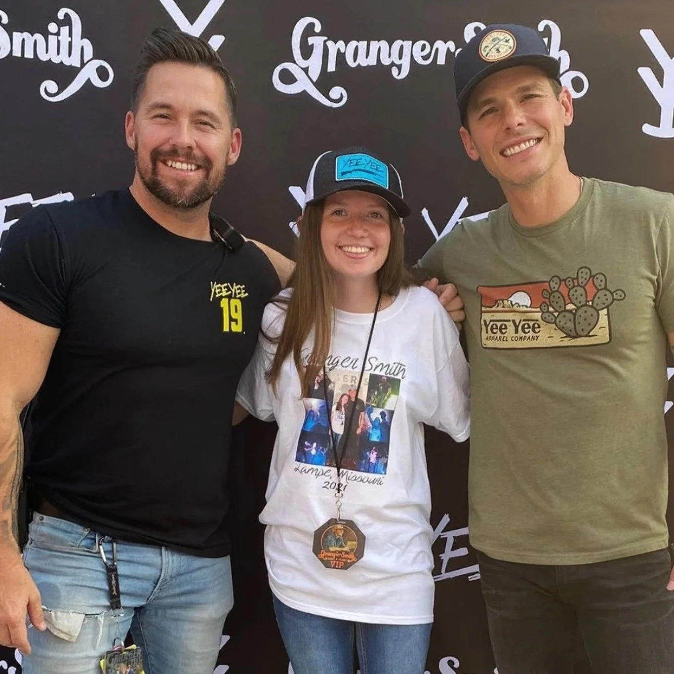 VIP Fan Experience.

Connect with fans &amp; create unforgettable memories.

Branding isn&rsquo;t just for the stage. Your latest tour concept should carry through to every fan touchpoint from the backstage experiences to sponsorship activations.

//