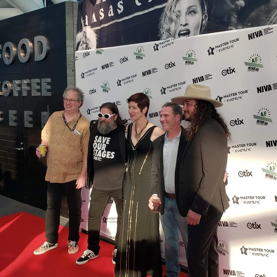 Freestanding Step & Repeat Walls for Tour Meet & Greet // Woodshed Stage Art