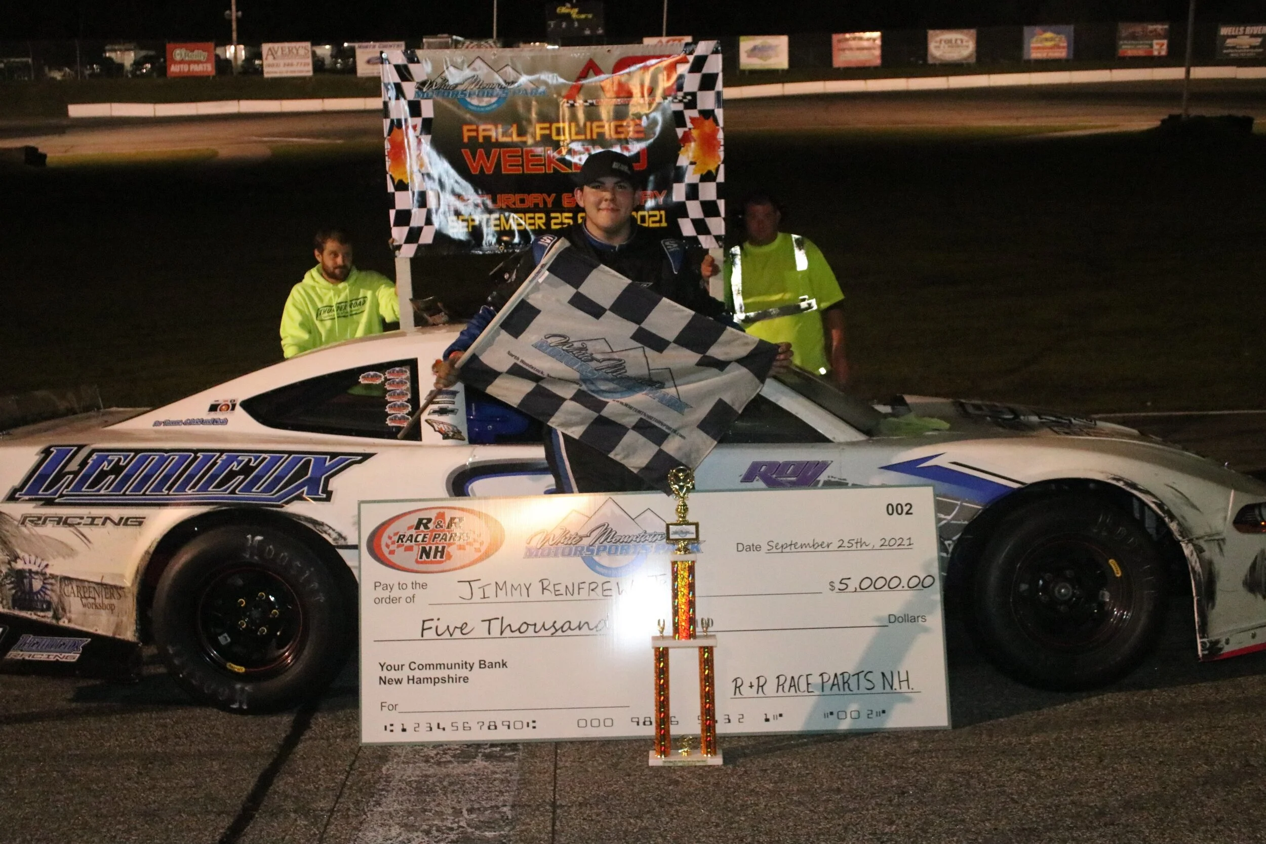 Renfrew Takes Home the Big Money at R&amp;R Race Parts NH Fall Foliage 100