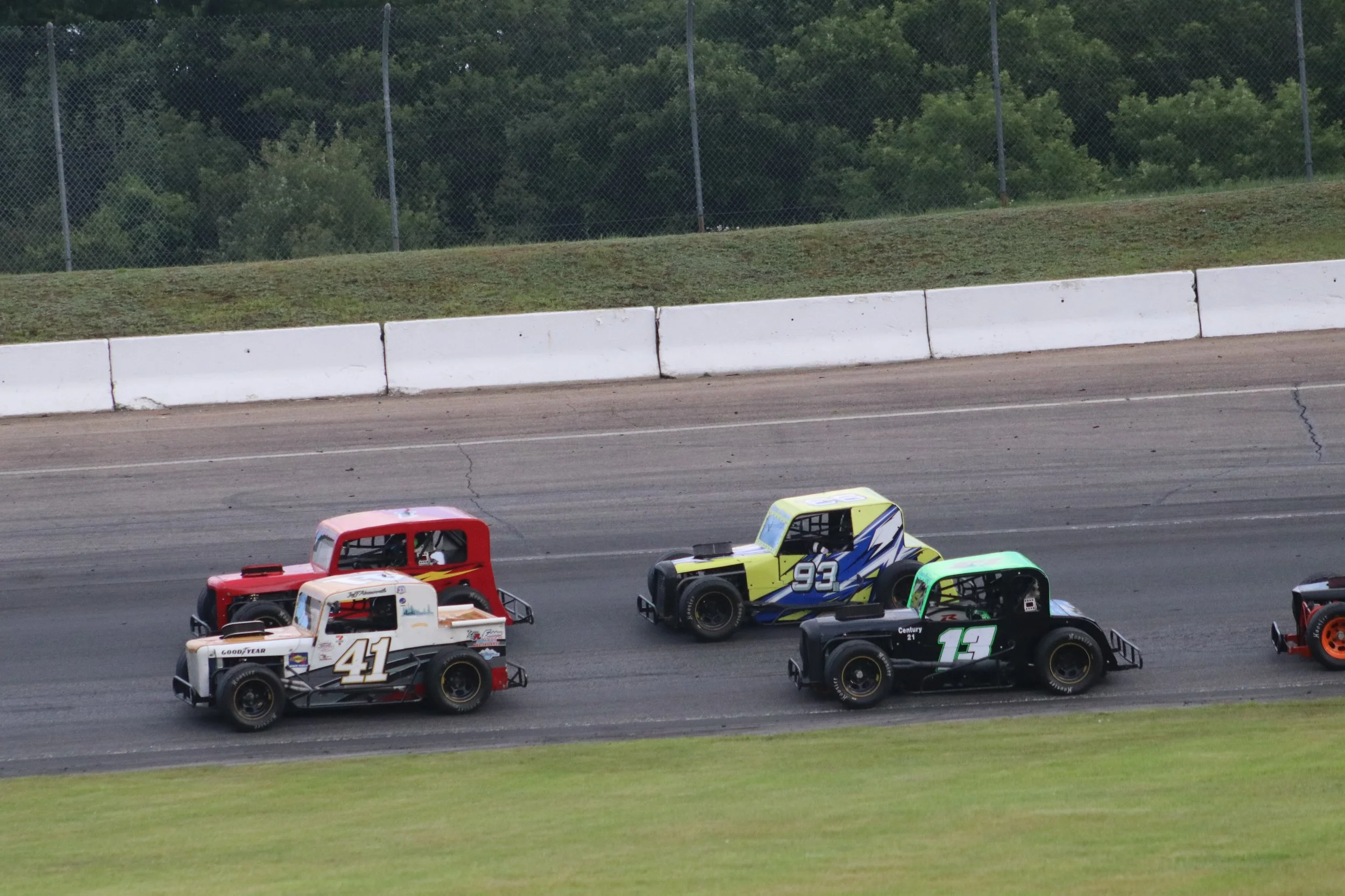 Returning Faces, Rookie Contender Join Wayne’s Market Dwarf Cars