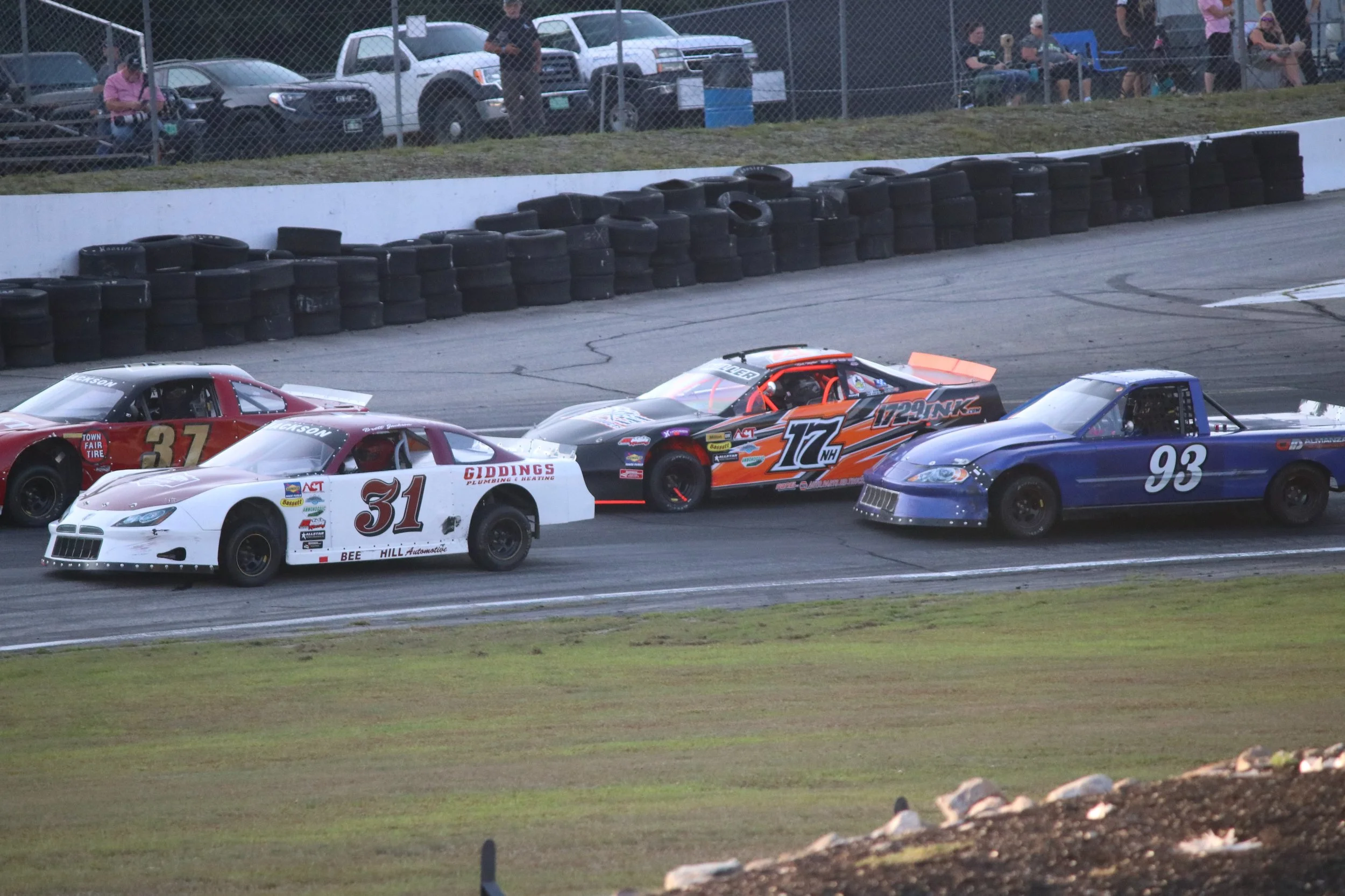 Thunder Returns to the Mountains for Six Division Car and Annual Mini Late Model Special