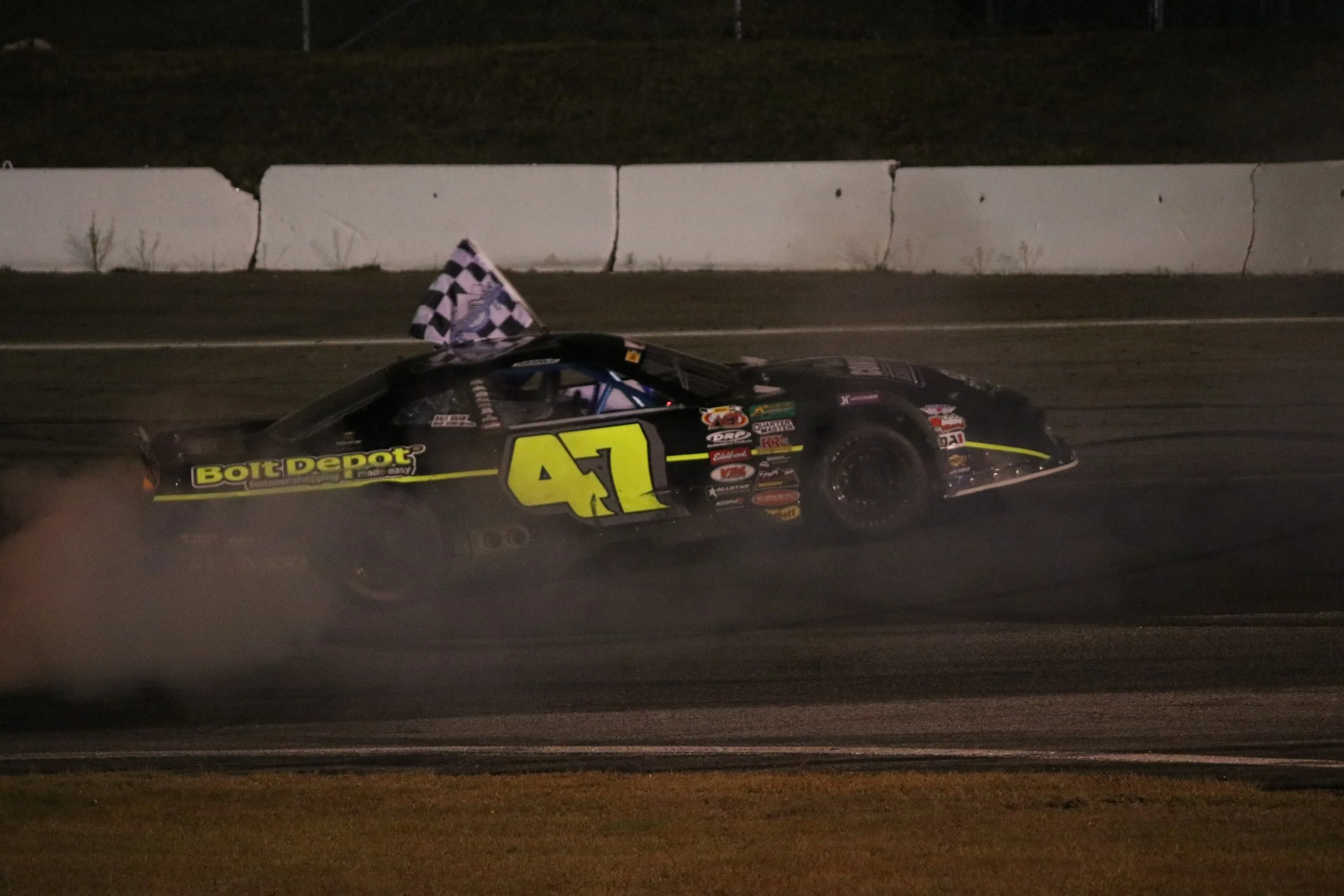 Gabe Brown Goes Back-to-Back in Bar Harbor Bank &amp; Trust Fall Foliage 200 