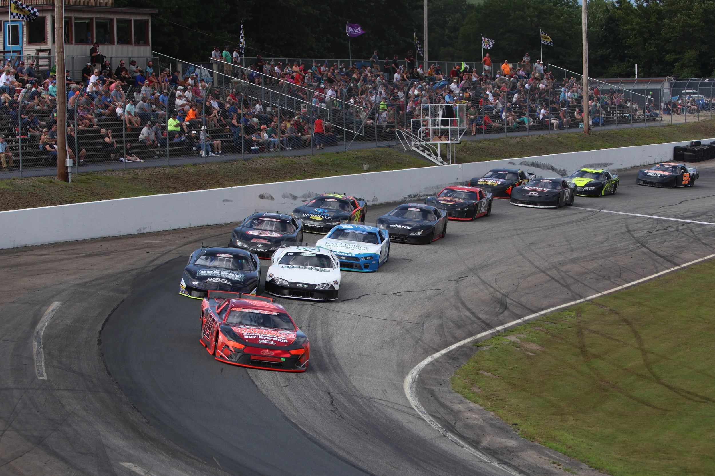 White Mountain Offers Biggest Short Track Event of Loudon NHMS Weekend with Five Division PASS Spectacular