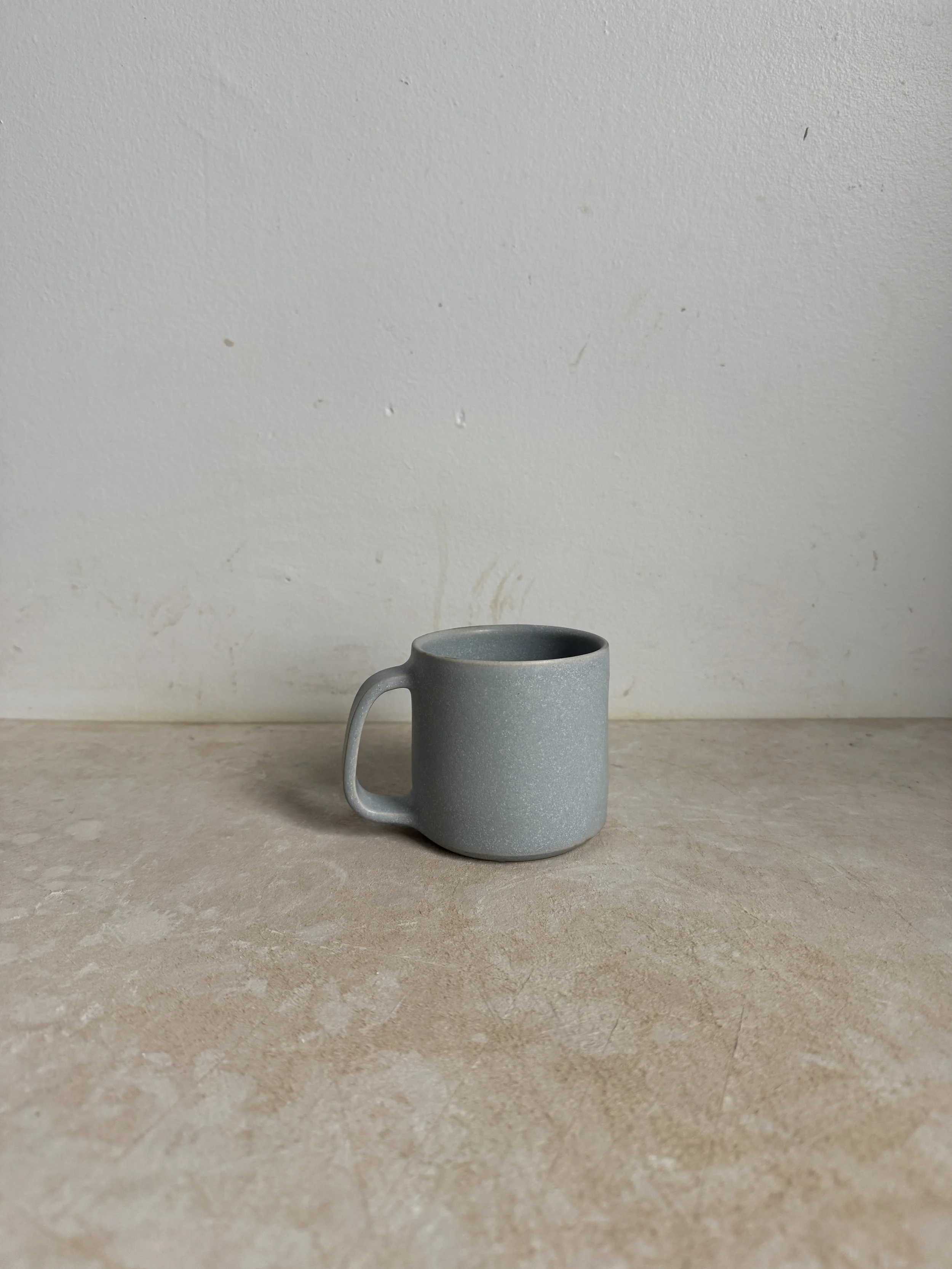 mug / light blue matte 10oz
