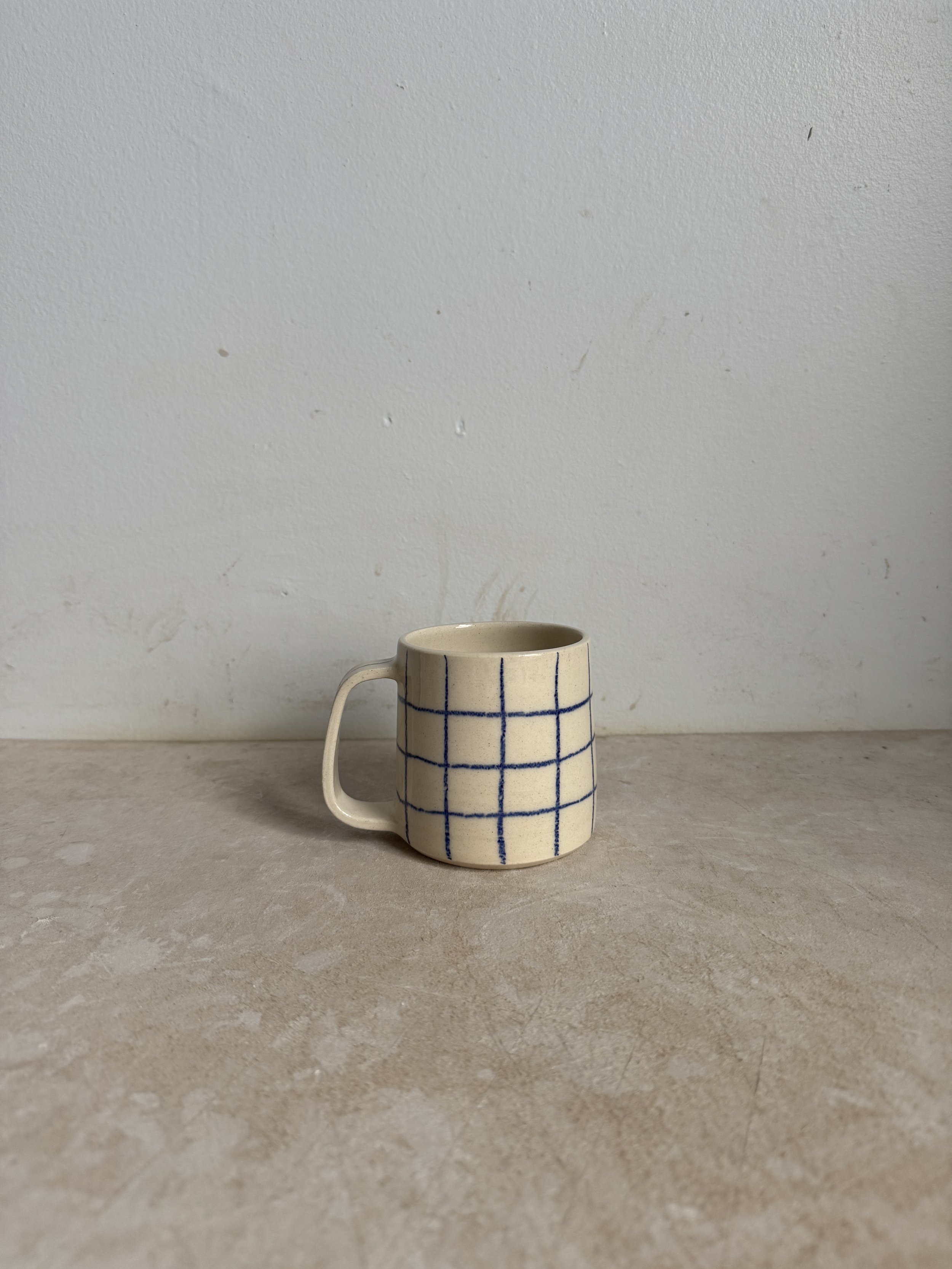 mug / blue grid glossy 10oz