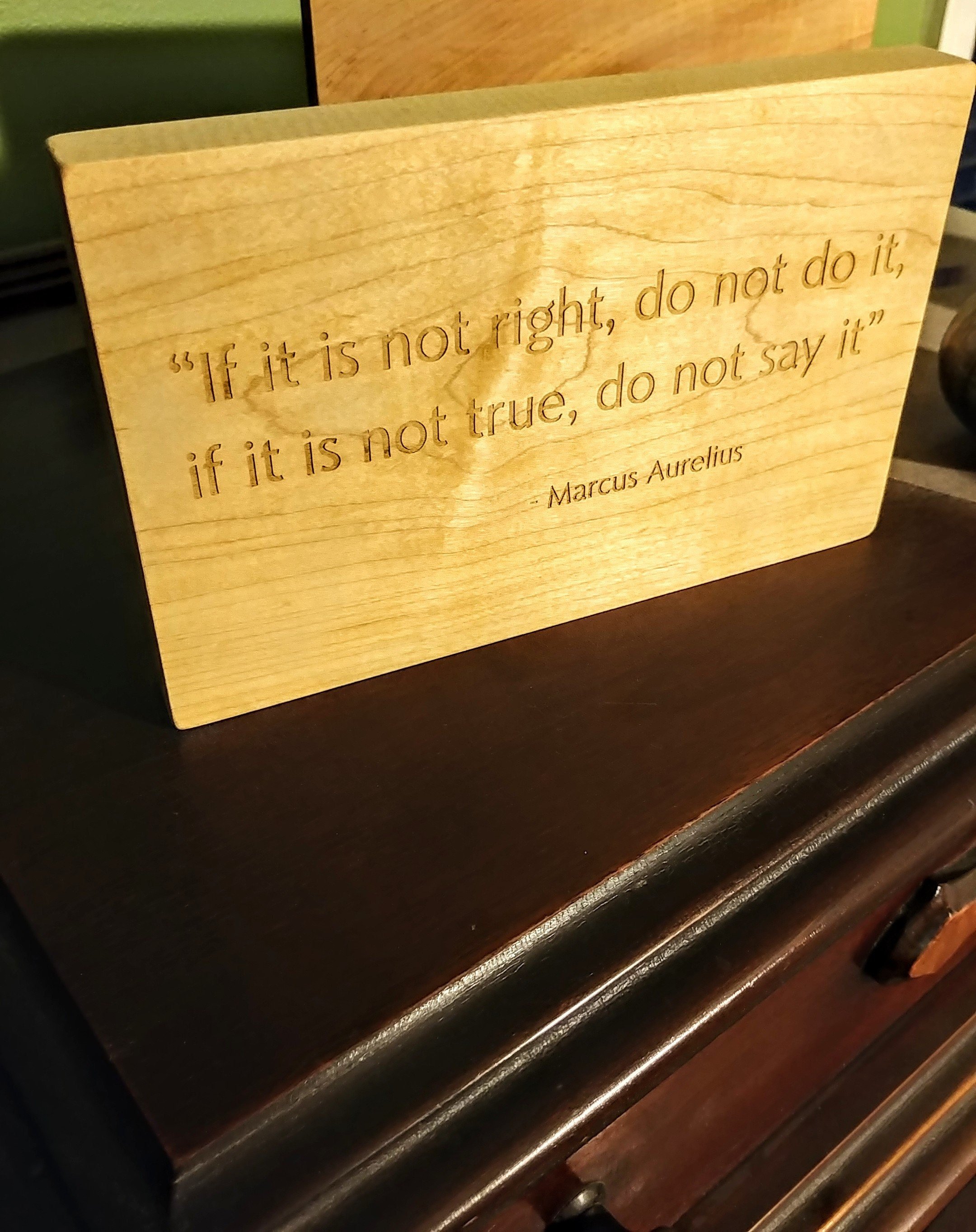 https://i.etsystatic.com/24908315/r/il/37c62c/2788737493/il_fullxfull.2788737493_jmt1.jpg