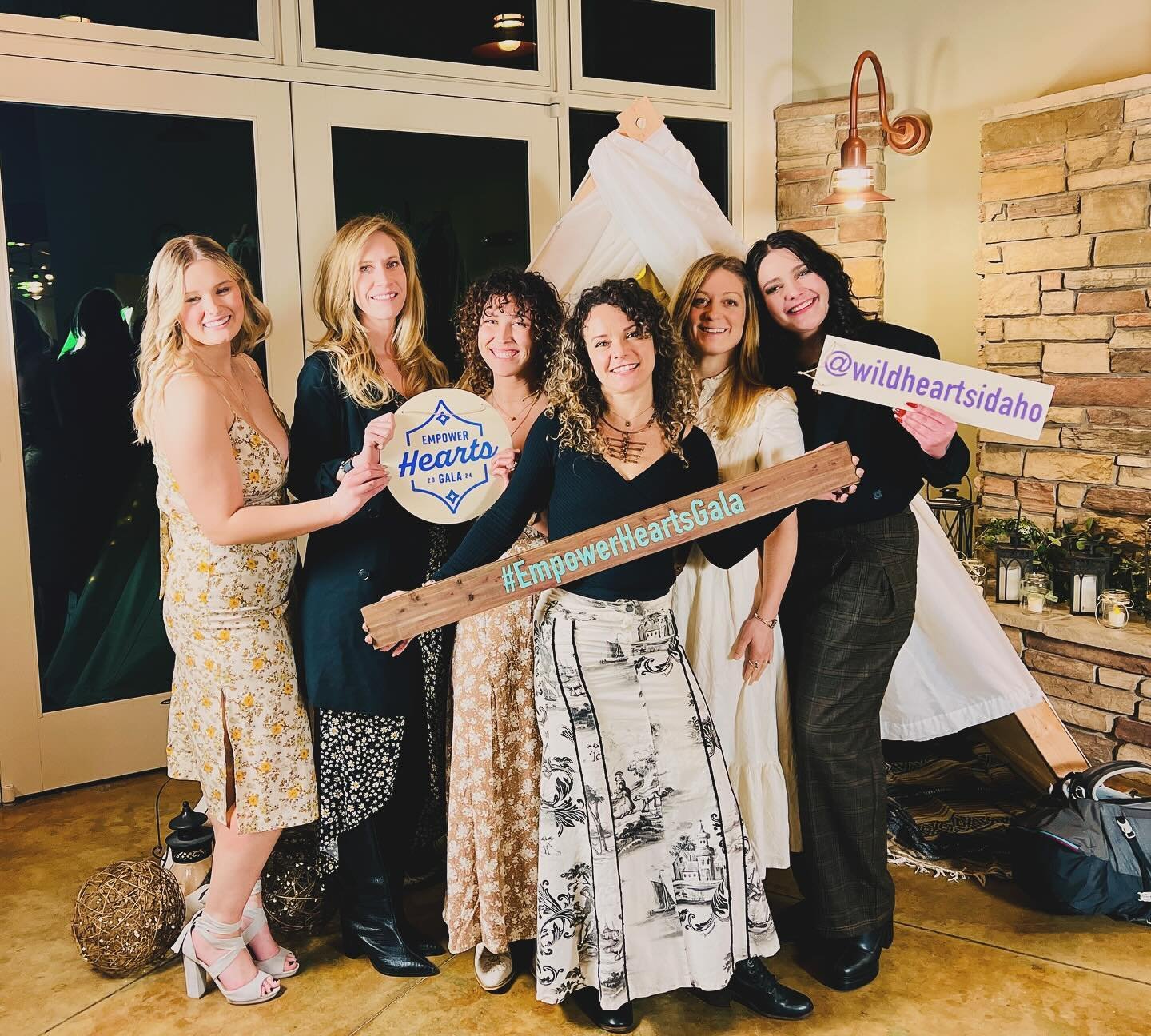 What an incredible night at the Empowered Hearts Gala! The Mavens truly rocked it, rallying support for Wild Hearts for Idaho, a local non-profit dedicated to empowering teen girls through adventurous Idaho experiences. At 21 North, we&rsquo;re all a