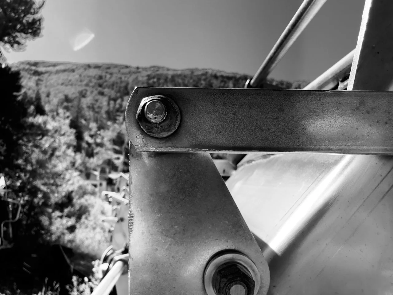 thinking trap abstract 1