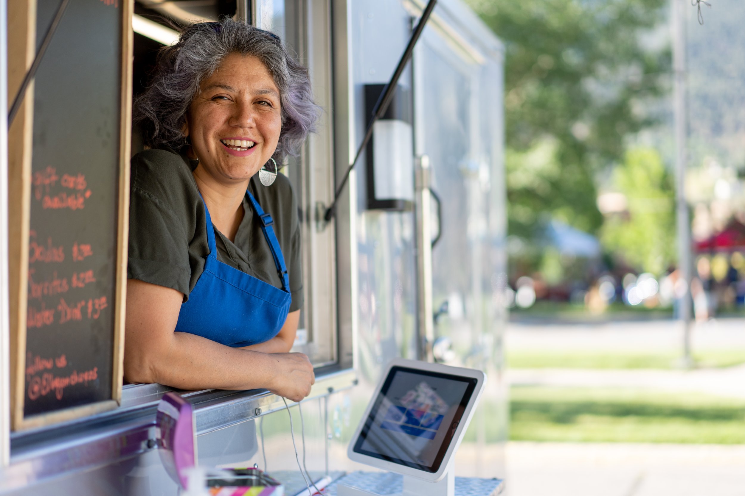 joevanwyk_cogs_foodtruckfriday-rollerderby_07-2022-114 copy.jpg