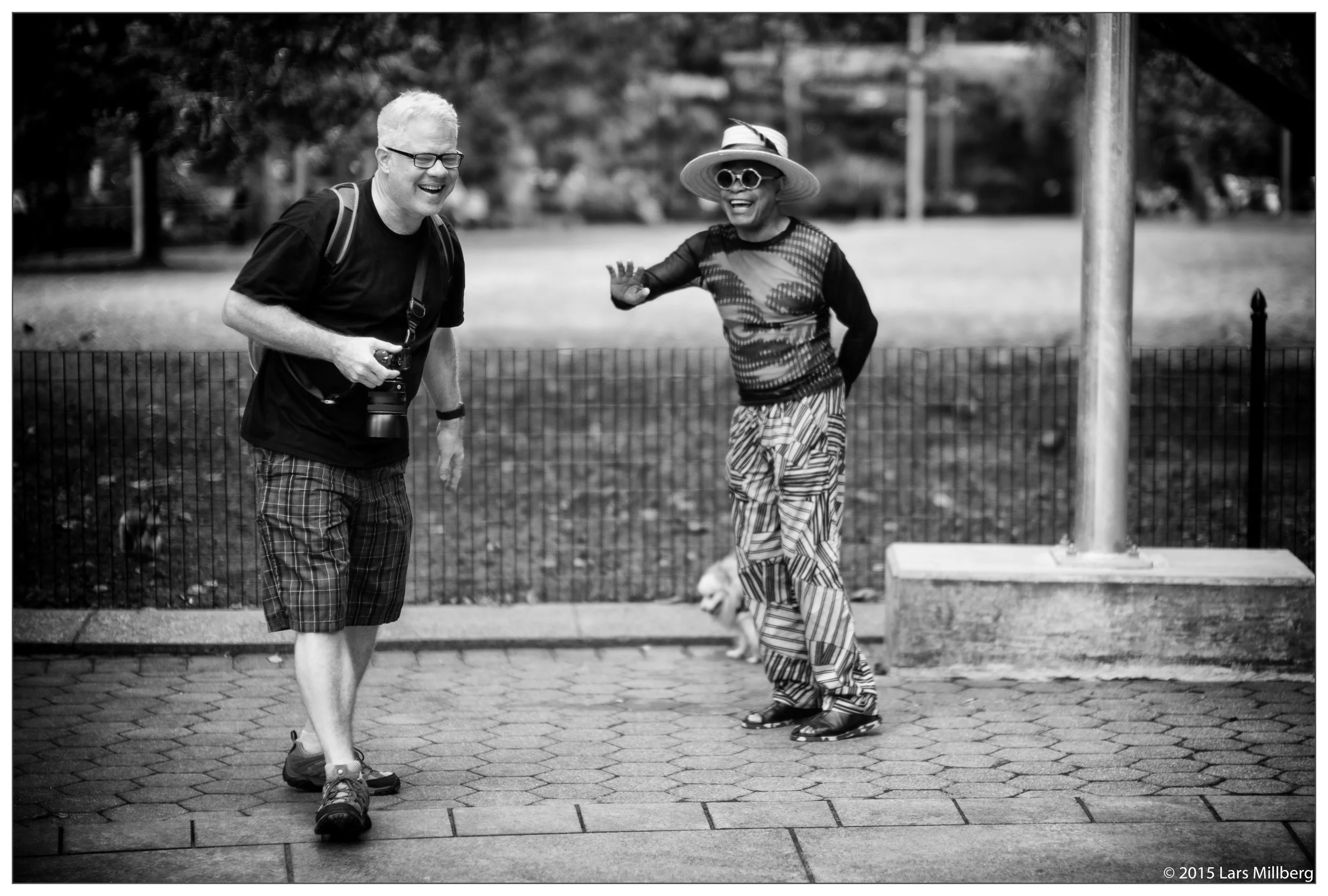 During a Thorsten Overgaard street photography workshop in Manhattan NYC. photo ©2015 Lars Millberg