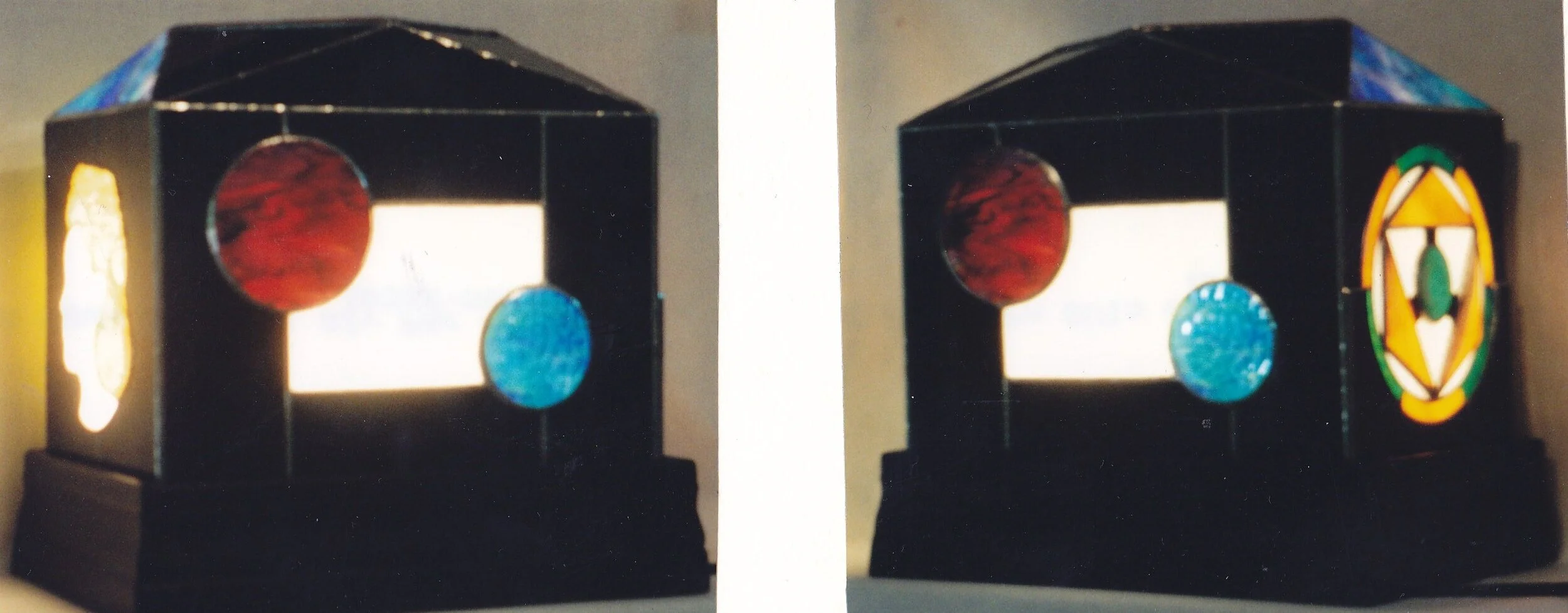 abstract_box_light_2_angles_by_yourhero2-d4hdnjl.jpg