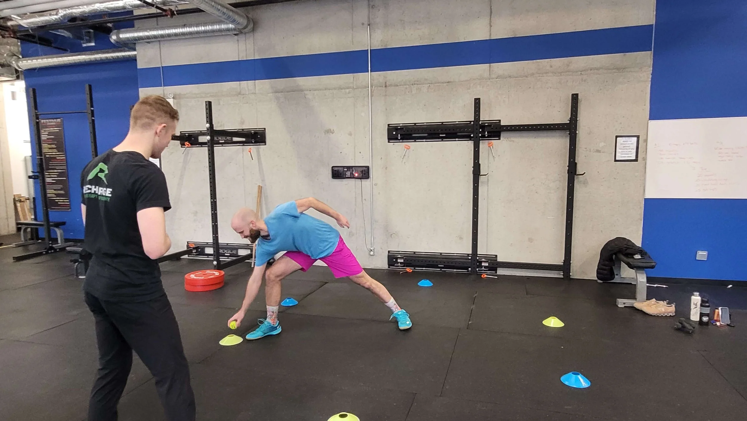 Physiotherapist vs Athletic Therapist: Which One Should You See?