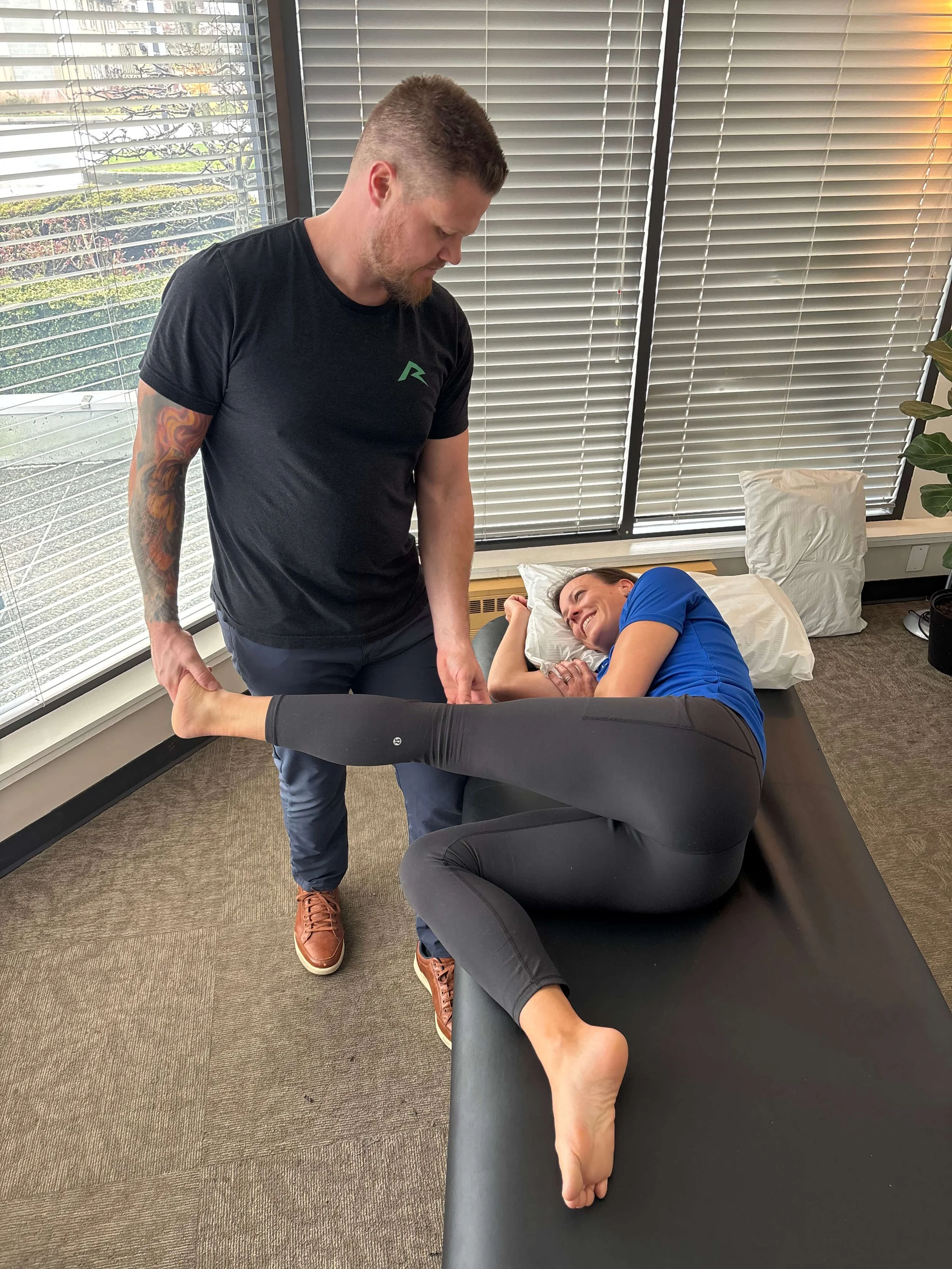 Lower Back Pain: When Should You See a Physiotherapist?