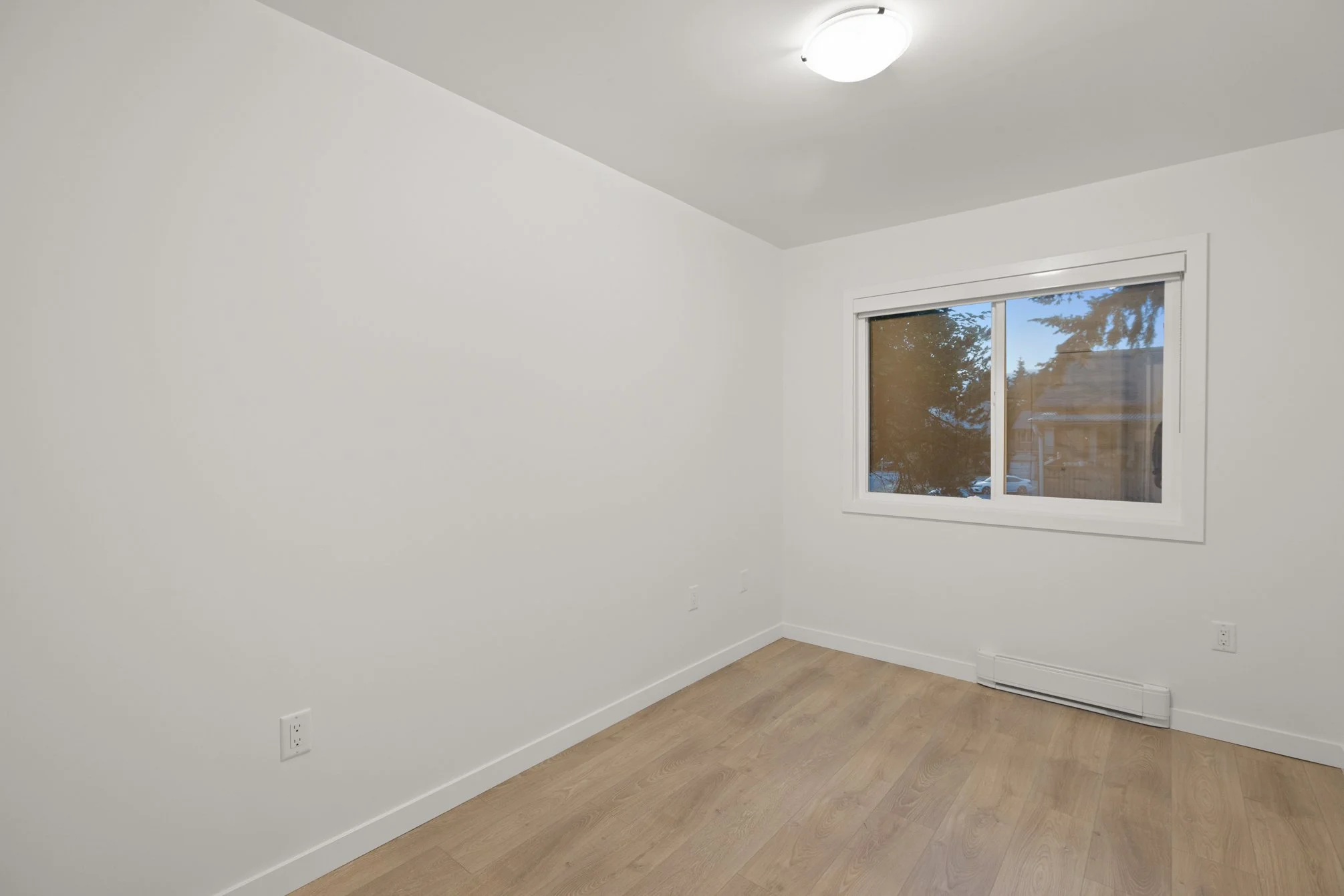 135 Springfield Dr - Twilight 28.jpg