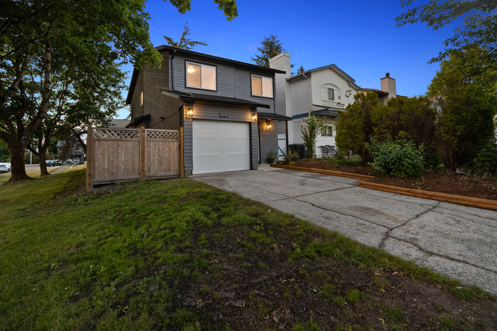 135 Springfield Dr - Twilight 01.jpg