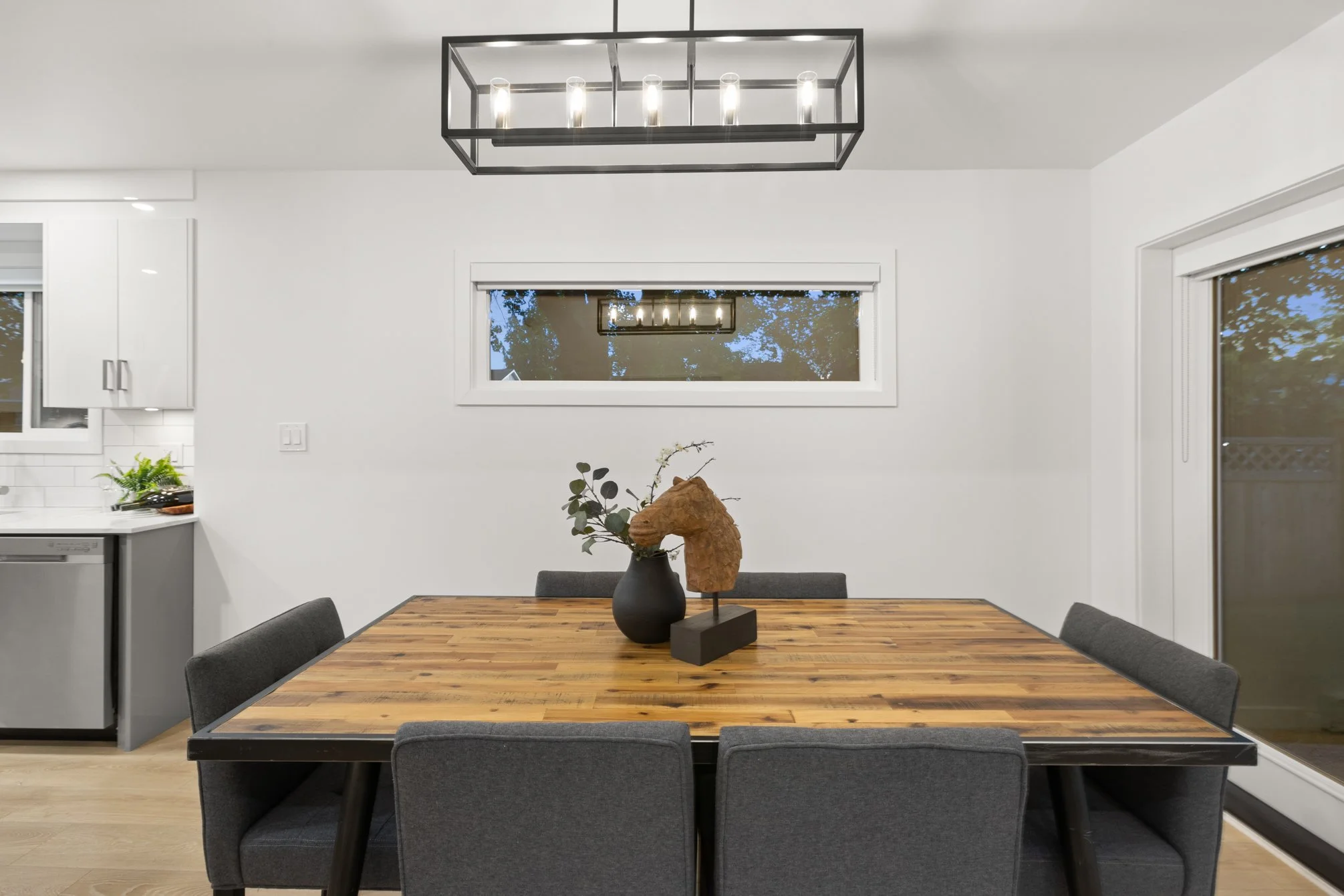 135 Springfield Dr - Twilight 17.jpg