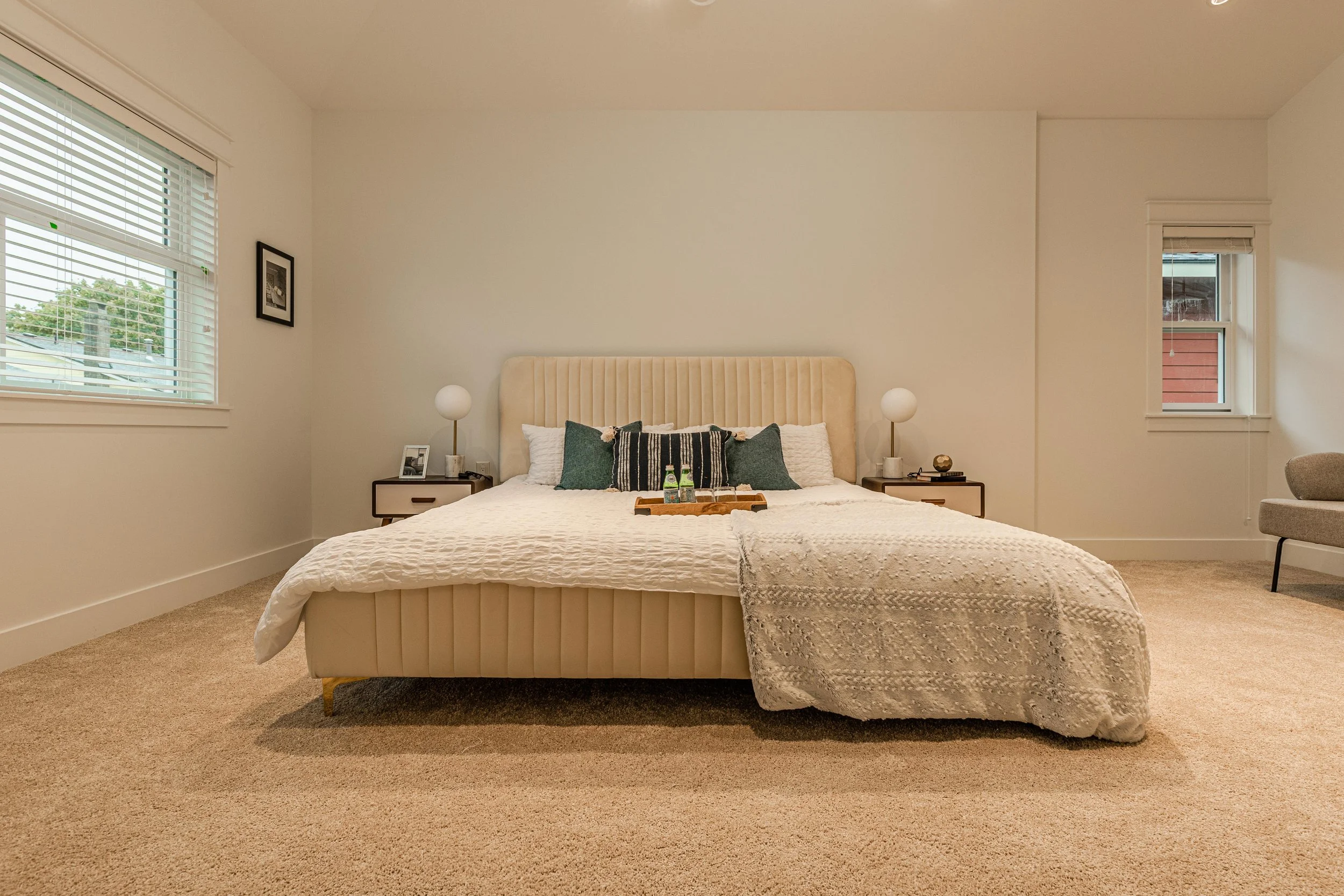 5682 Williams Rd-5.jpg