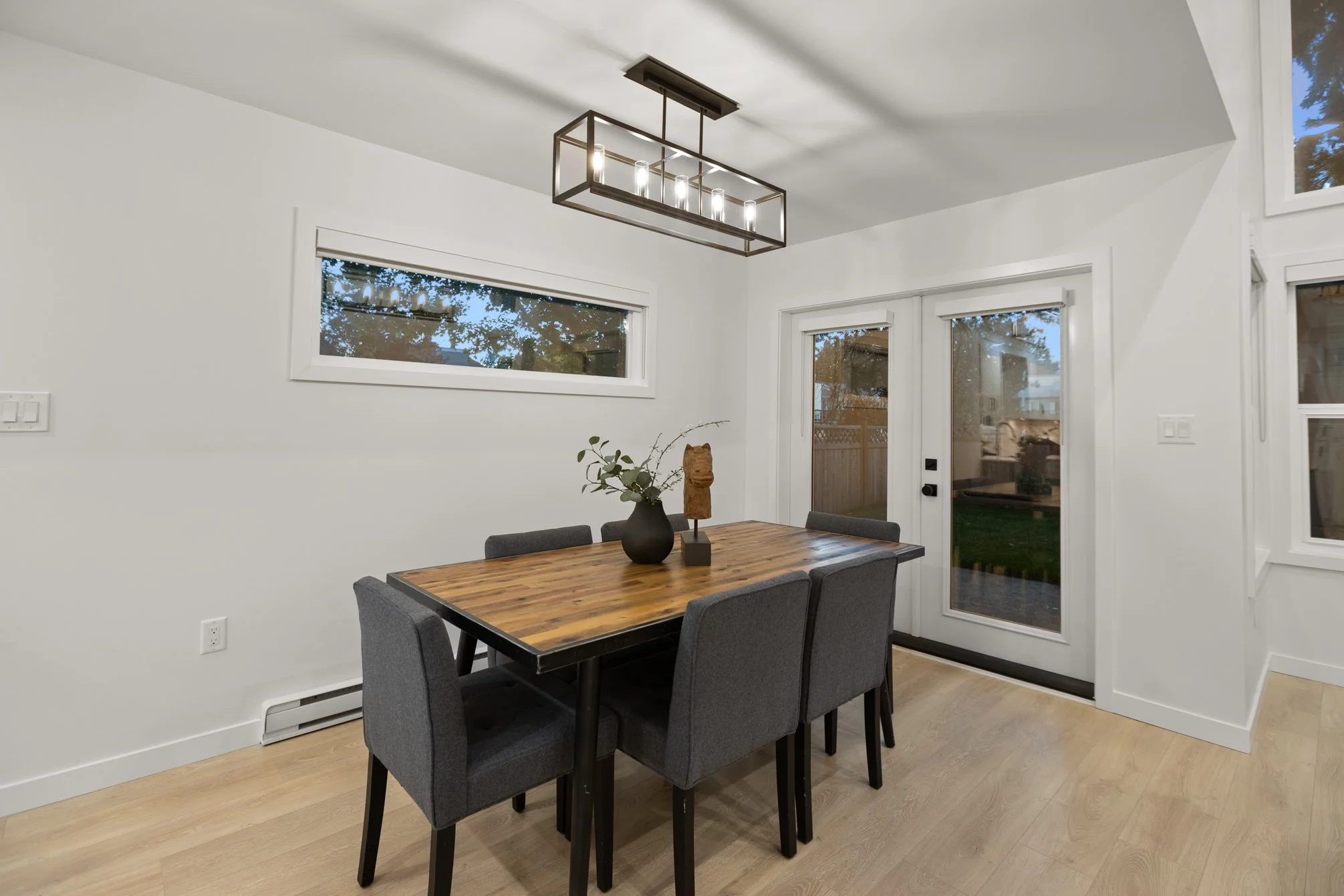 135 Springfield Dr - Twilight 13.jpg