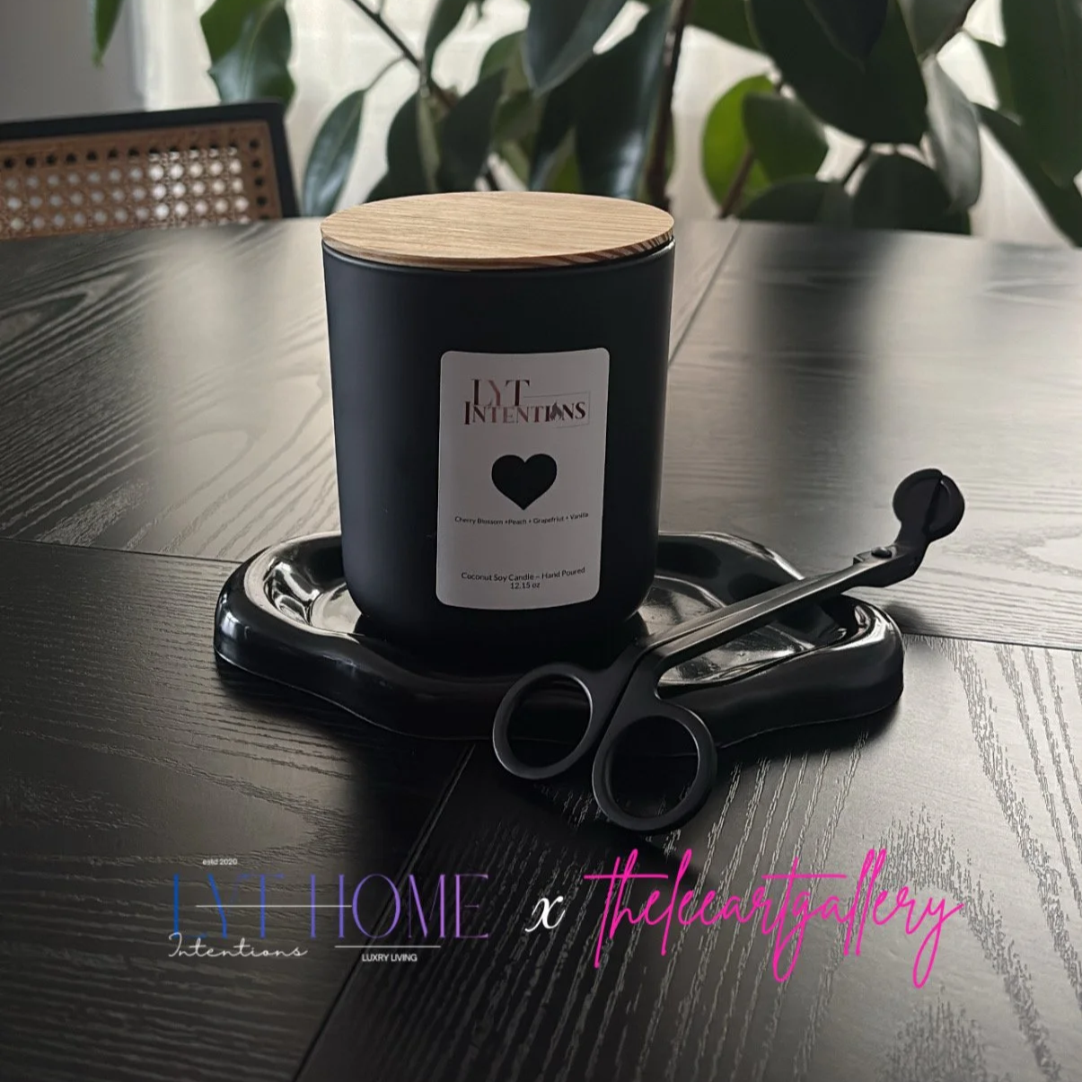 LYT Home x The Lee Art Gallery Splat Shaped Tray Gift Set