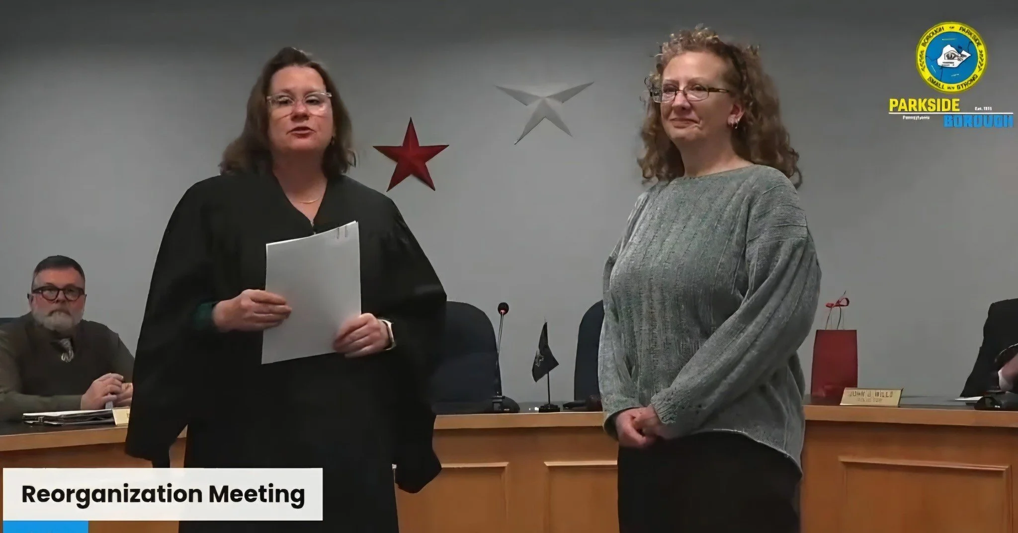 🎉 𝗖𝗼𝗻𝗴𝗿𝗮𝘁𝘂𝗹𝗮𝘁𝗶𝗼𝗻𝘀 𝘁𝗼 𝗢𝘂𝗿 𝗡𝗲𝘄𝗹𝘆 𝗦𝘄𝗼𝗿𝗻-𝗜𝗻 𝗟𝗲𝗮𝗱𝗲𝗿𝘀! 🎉

Last night, we proudly watched our candidates officially take the oath of office and begin their service to the people of Parkside.

👏 𝗡𝗮𝗱𝗶𝗻𝗲 𝗕𝗿𝗮𝗻