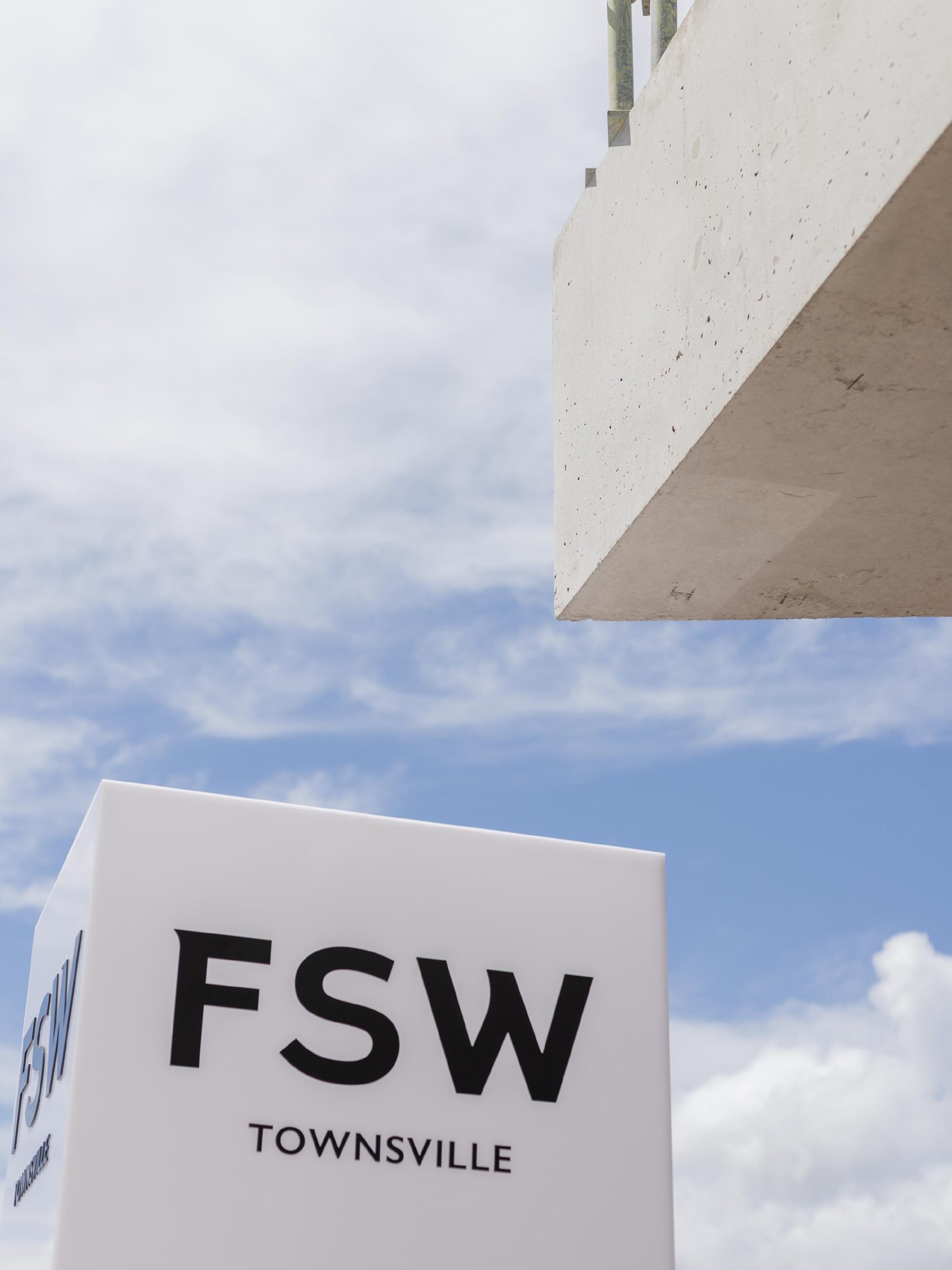 flinders street wharves townsville signage