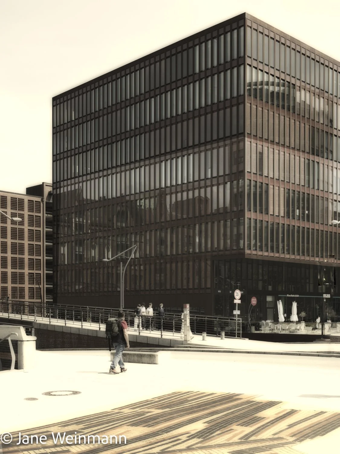Hamburg_New Habour_7_copyright Jane Weinmann.jpg
