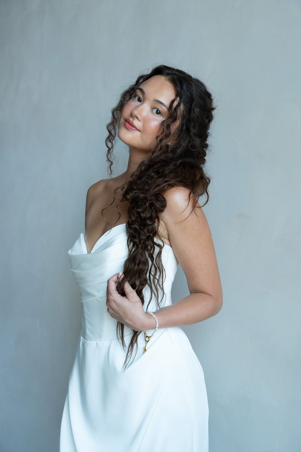 Boho modern hair and makeup on a bride