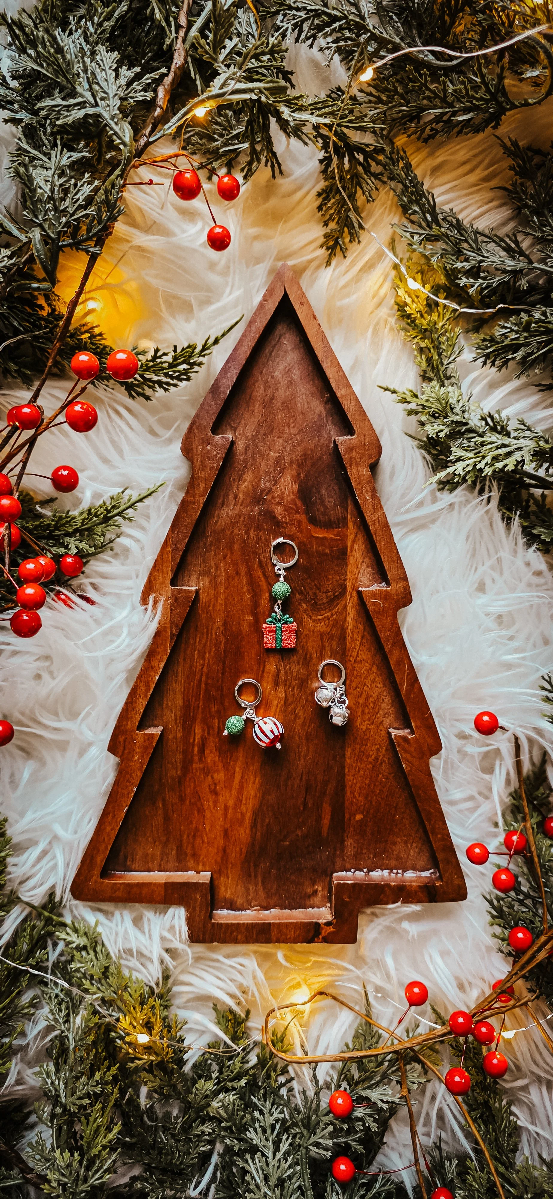 Season of Gifting Stitch Markers