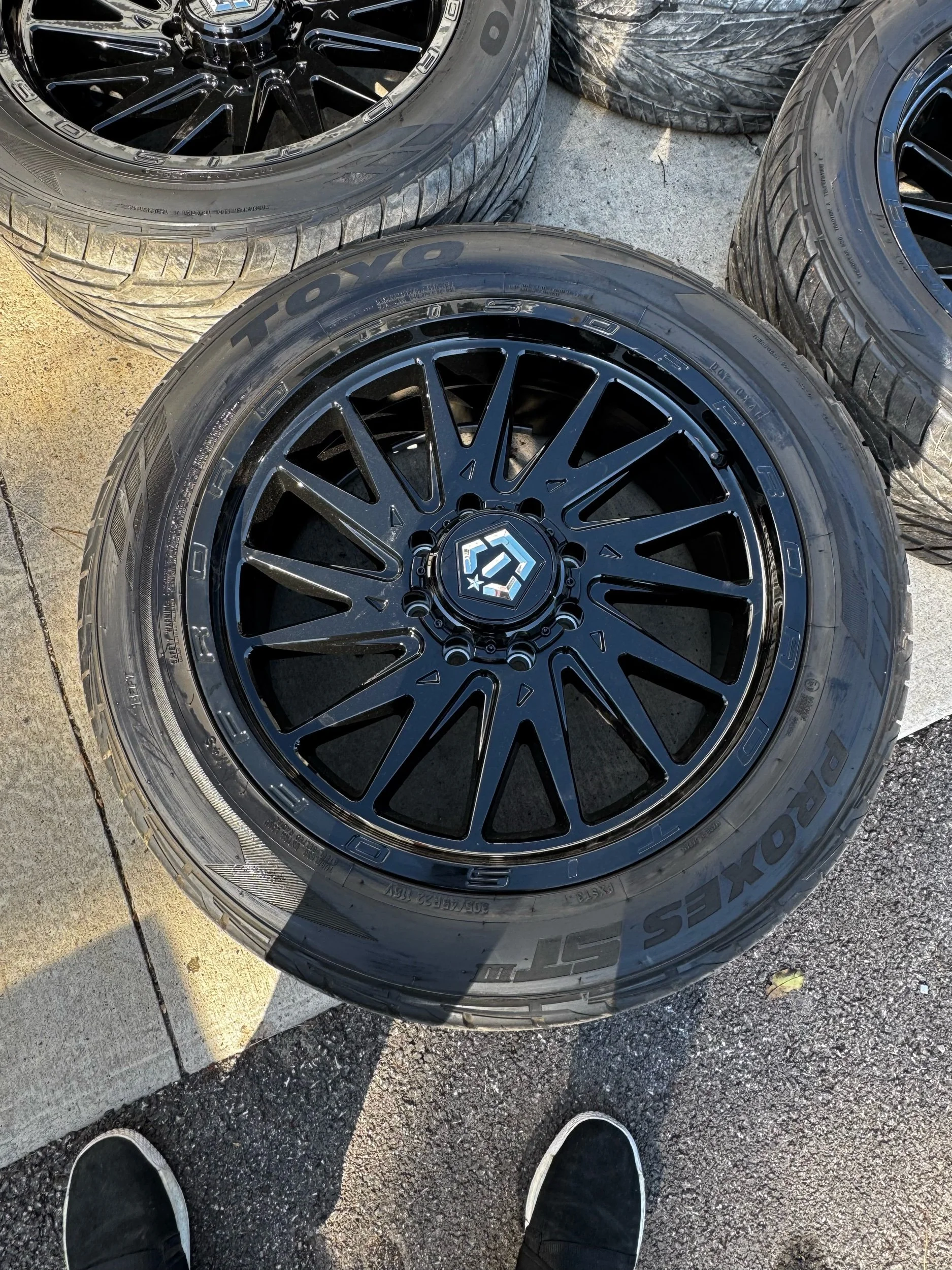 22” 8x170 Wheel set — KAZAK MOTORS