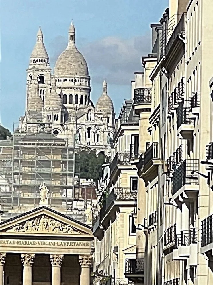 Paris, always 🤍

Lately, I can&rsquo;t stop thinking about seeing it again in person. 

#ParisGrams #ParisMemories #ThursdayThrowbacks  #Harper_Hughes_Home