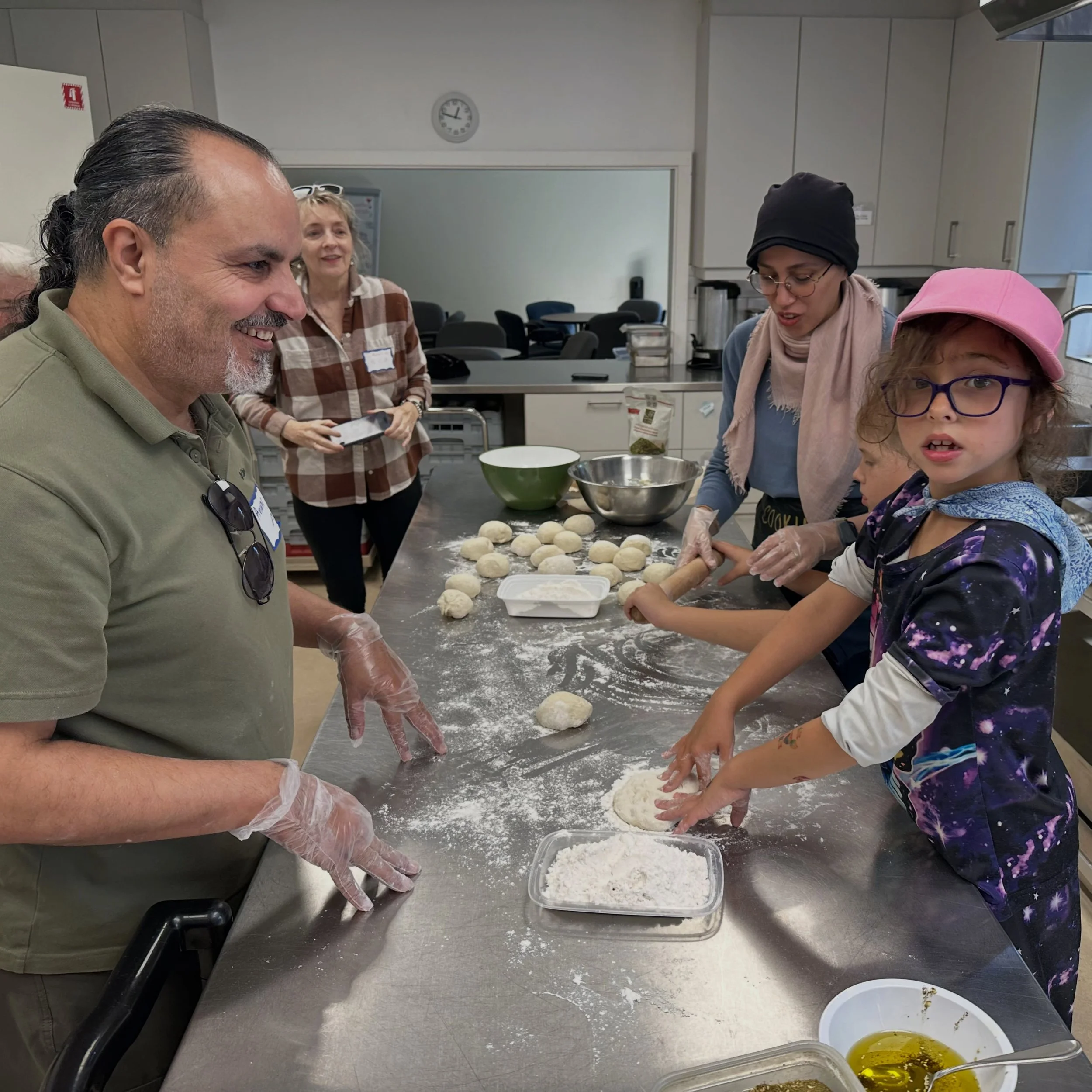 Beautiful Day in the Neighbourhood/Une si belle journ&eacute;e dans notre quartier Gratitude #9: There was a choice to make at 12:30: Listen to Acappella Sounds Chorus or make managish with Anwar and Arwa from MCM - Solutions Justes and the Women Wea